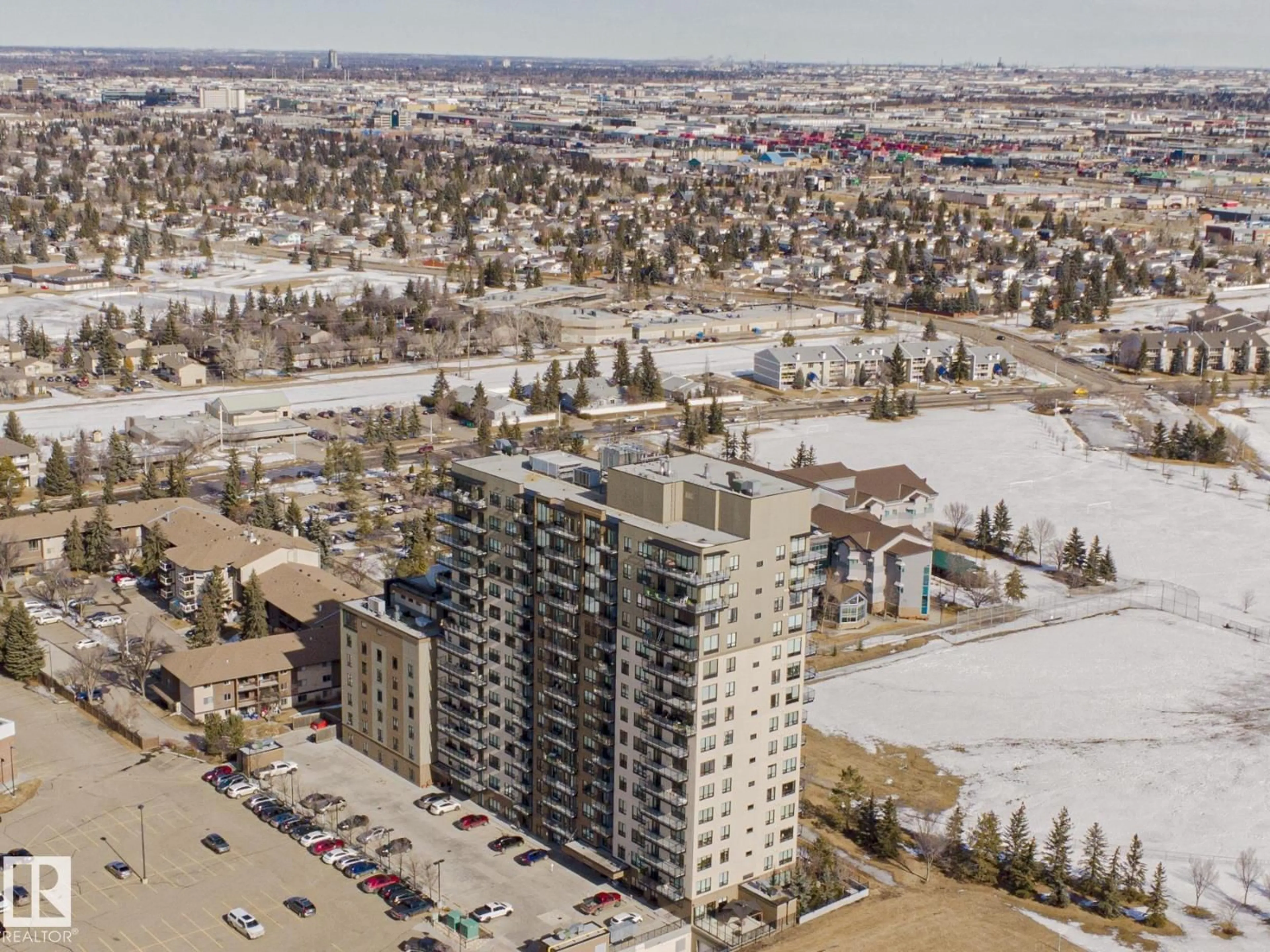 A pic from outside/outdoor area/front of a property/back of a property/a pic from drone, unknown for 910 - 2755 109 ST NW, Edmonton Alberta T6J5S4