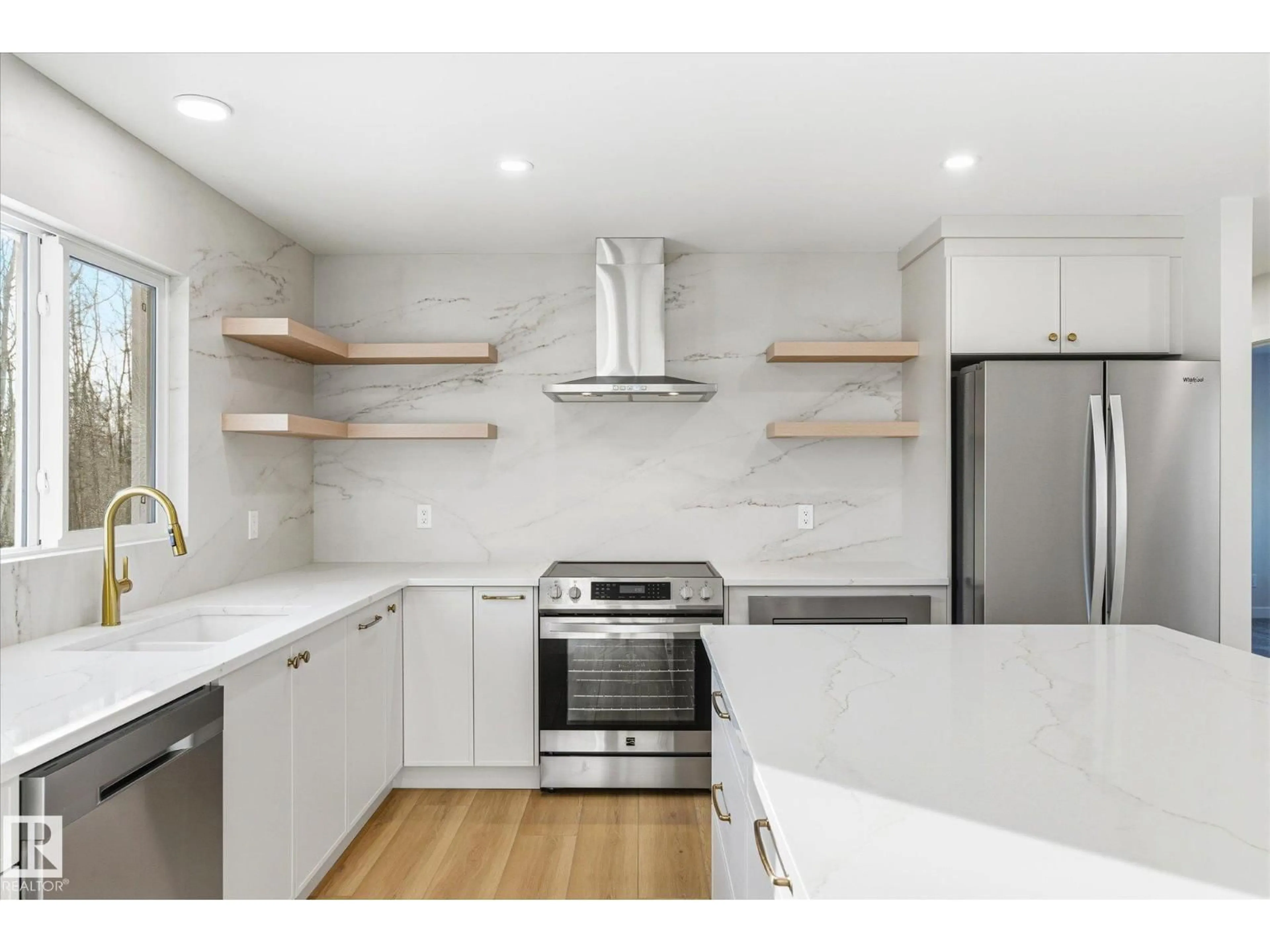 Open concept kitchen, unknown for 51112 - 194 RGE ROAD 222, Rural Strathcona County Alberta T8C1G9