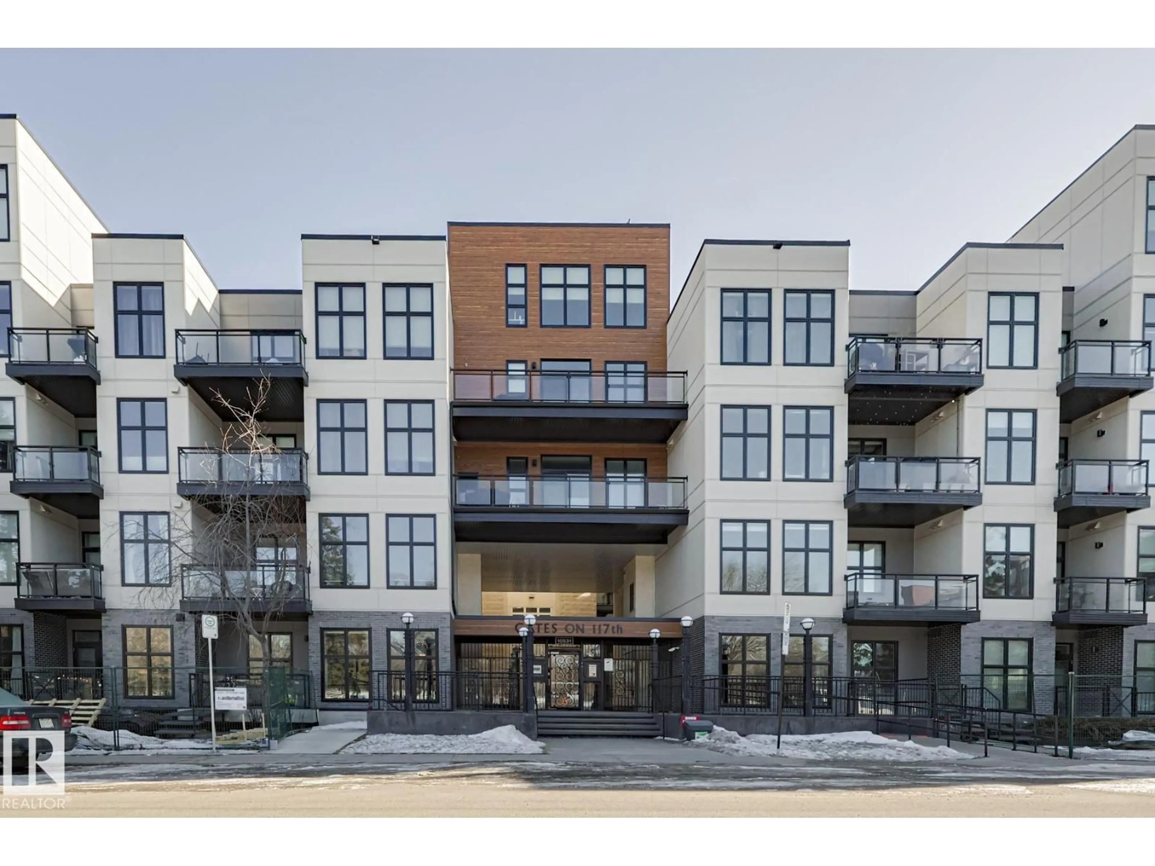 A pic from outside/outdoor area/front of a property/back of a property/a pic from drone, building for NW - 225 10531 117 ST, Edmonton Alberta T5H0A8