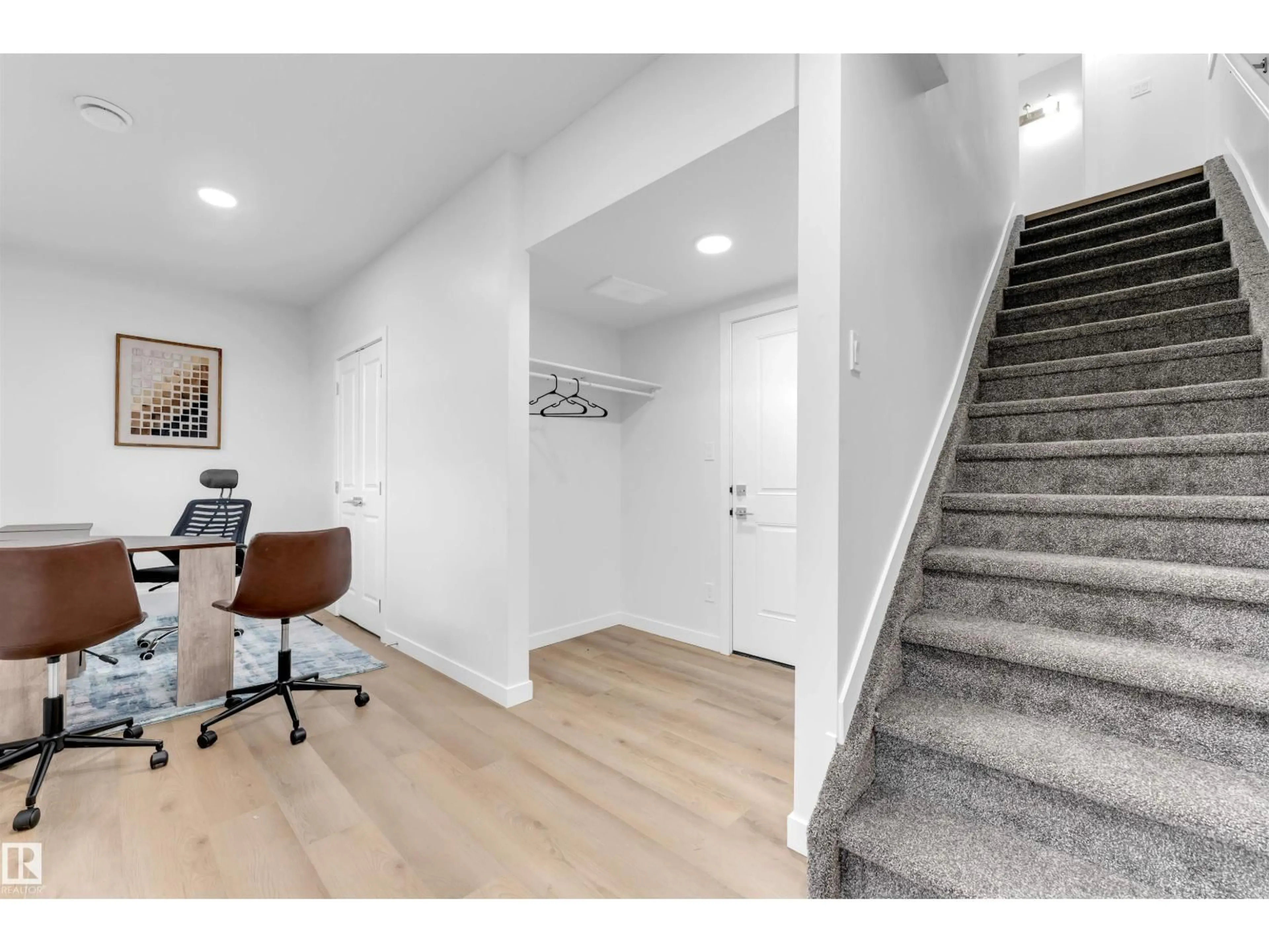 Unknown for 67 130 ELEMENT DR, St. Albert Alberta T8N7X2