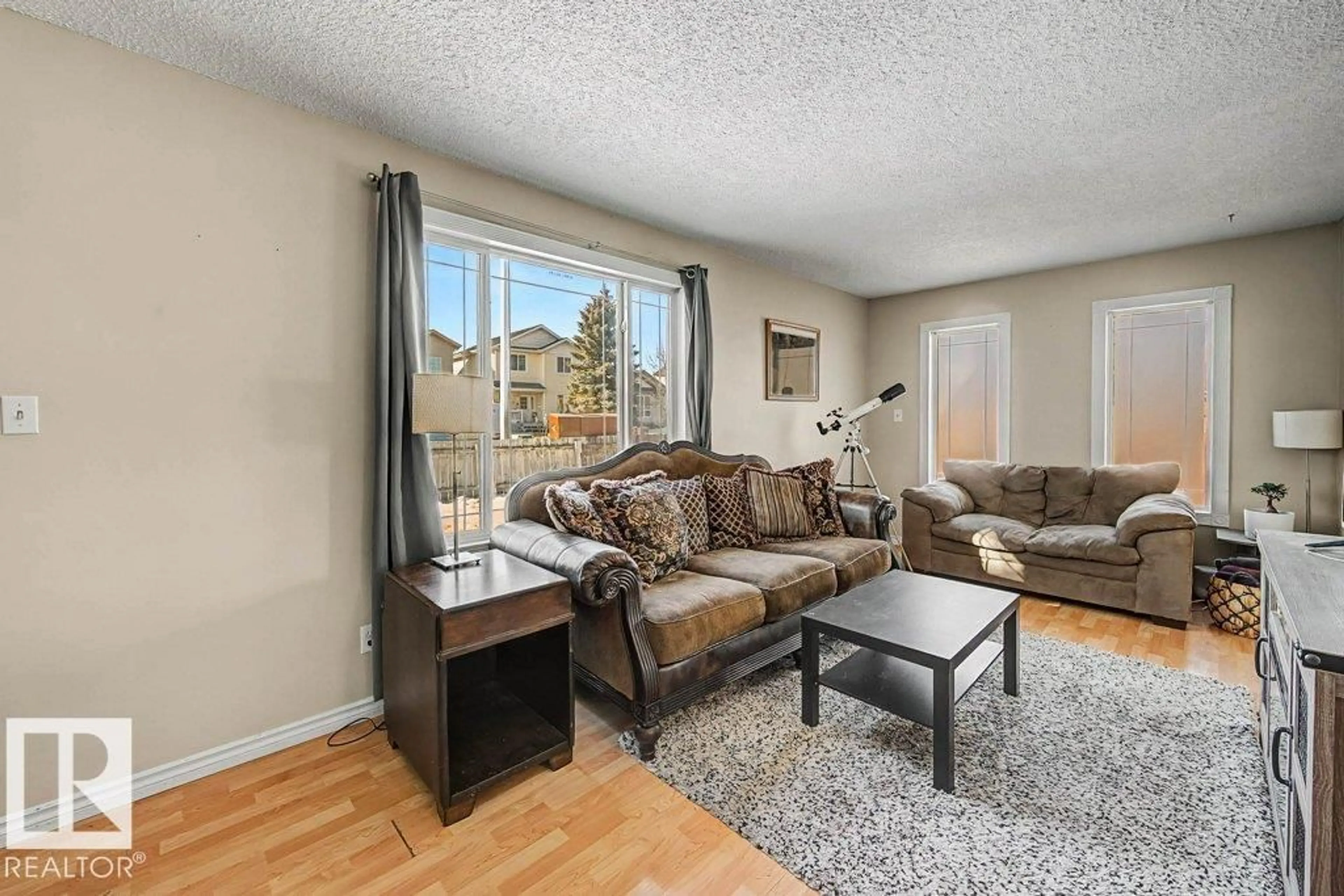 Living room with furniture, unknown for 82 ERIE STREET, Devon Alberta T9G1T9