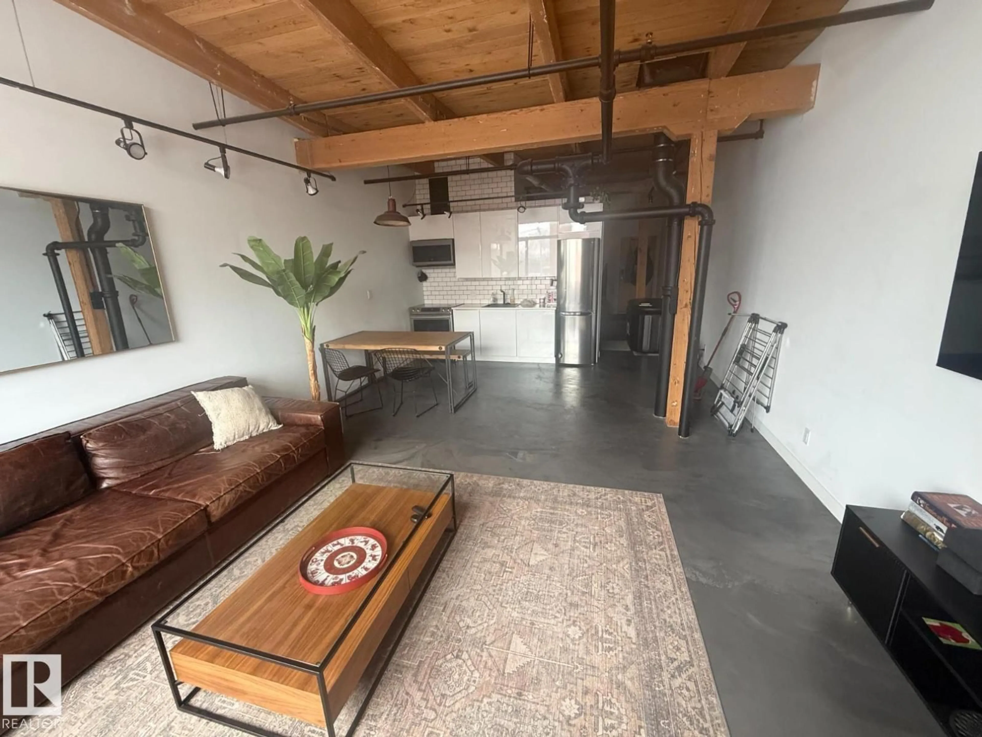 Unknown for #212 - 10309 107 ST, Edmonton Alberta T5J1K3