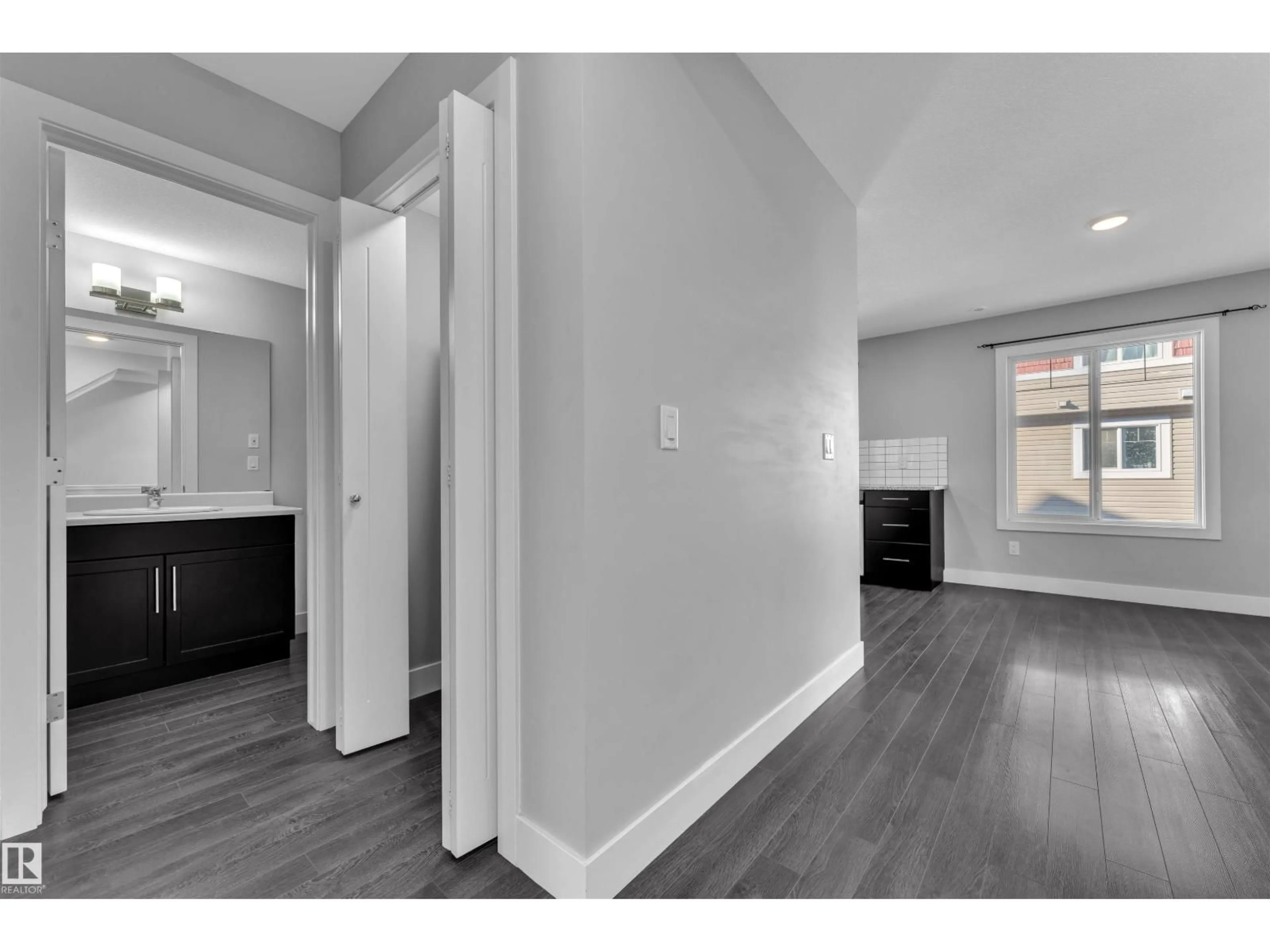 A pic of a room for 38 - 1508 105 ST NW, Edmonton Alberta T6J6J9