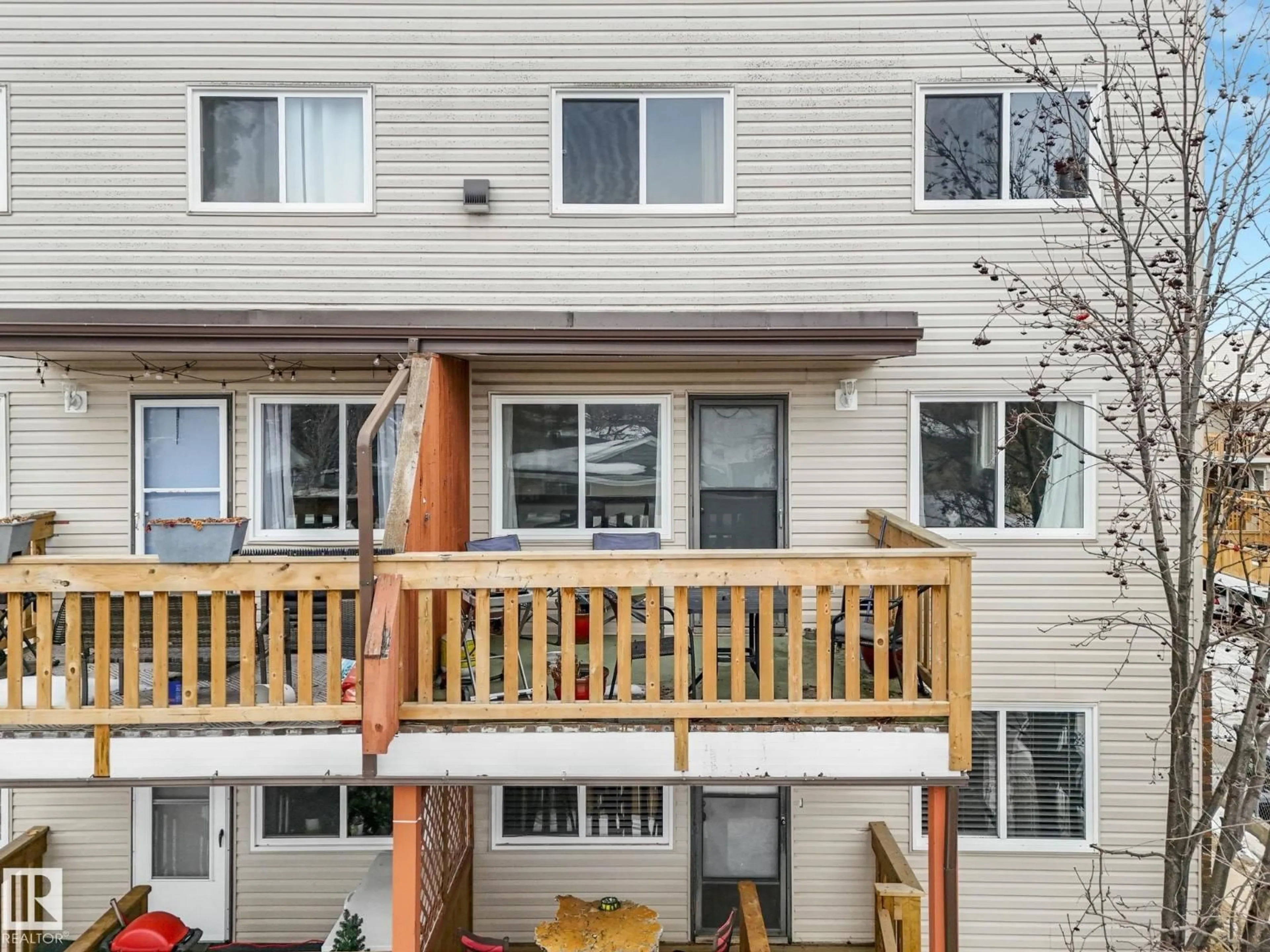 Patio, unknown for 95 - 226 MCKENNEY AV, St. Albert Alberta T8N2Y2