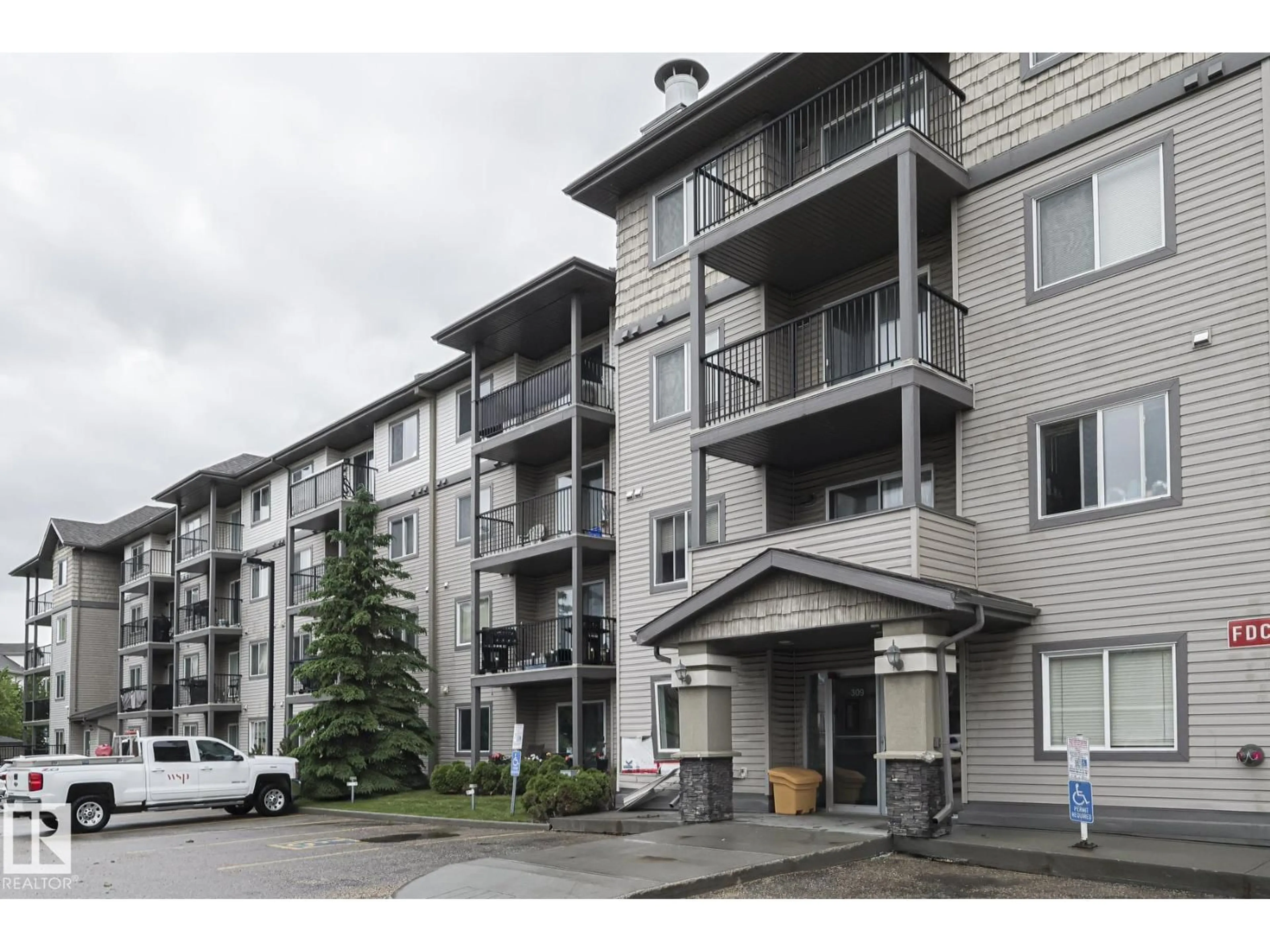 Unknown for #202 - 309 CLAREVIEW STATION DR, Edmonton Alberta T5Y0C5