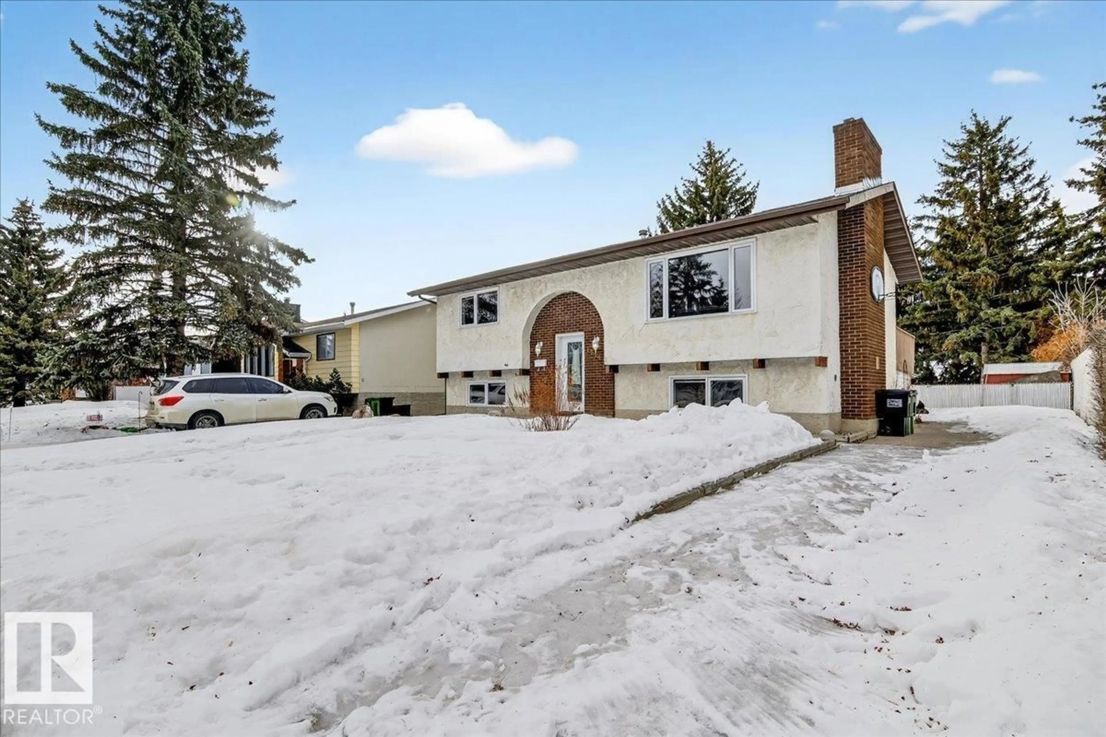 Unknown for 1310 72 ST, Edmonton Alberta T6K2S9