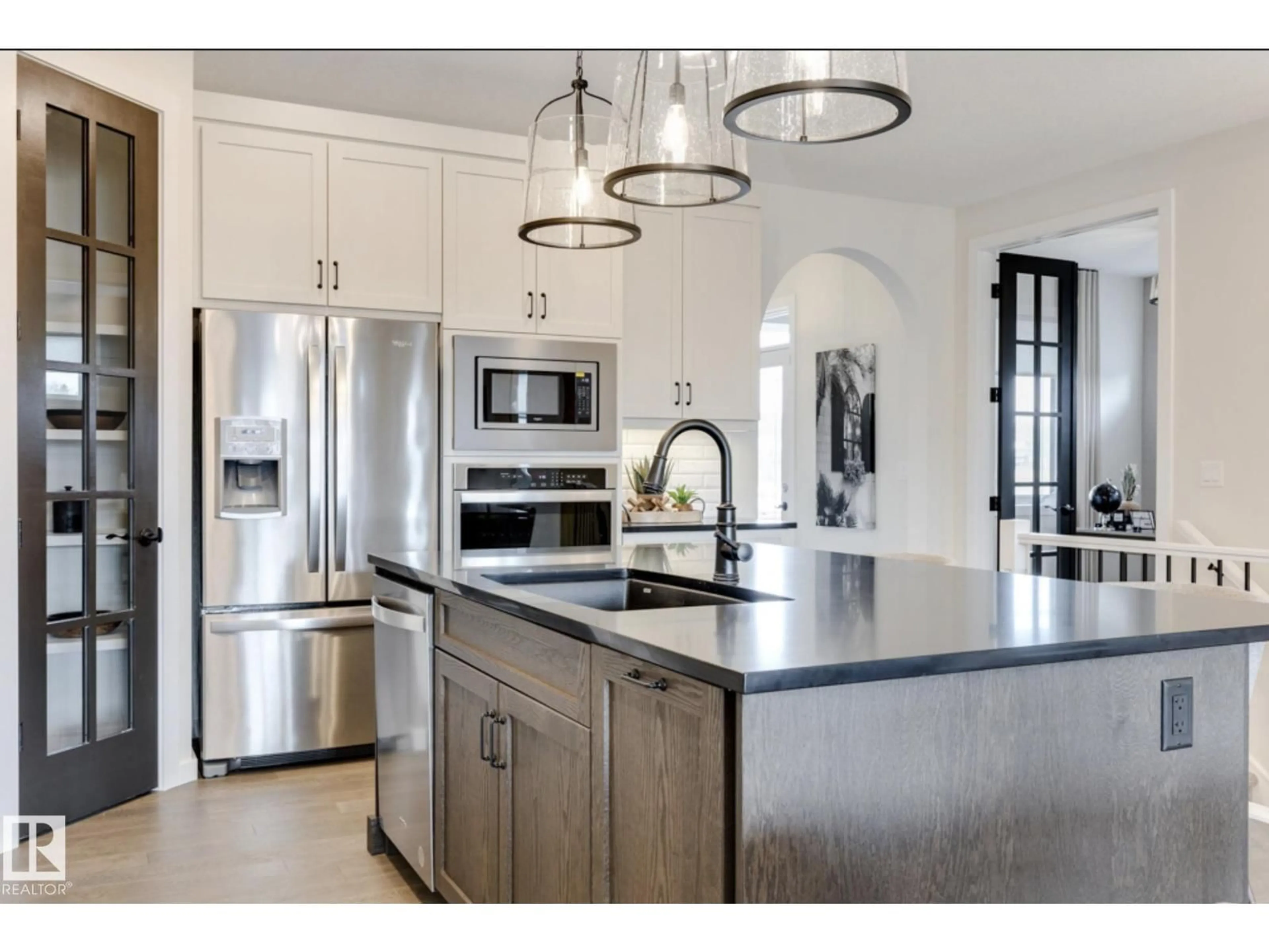 Open concept kitchen, ceramic/tile floor for 104 REDPOLL WD, St. Albert Alberta T8N7X3