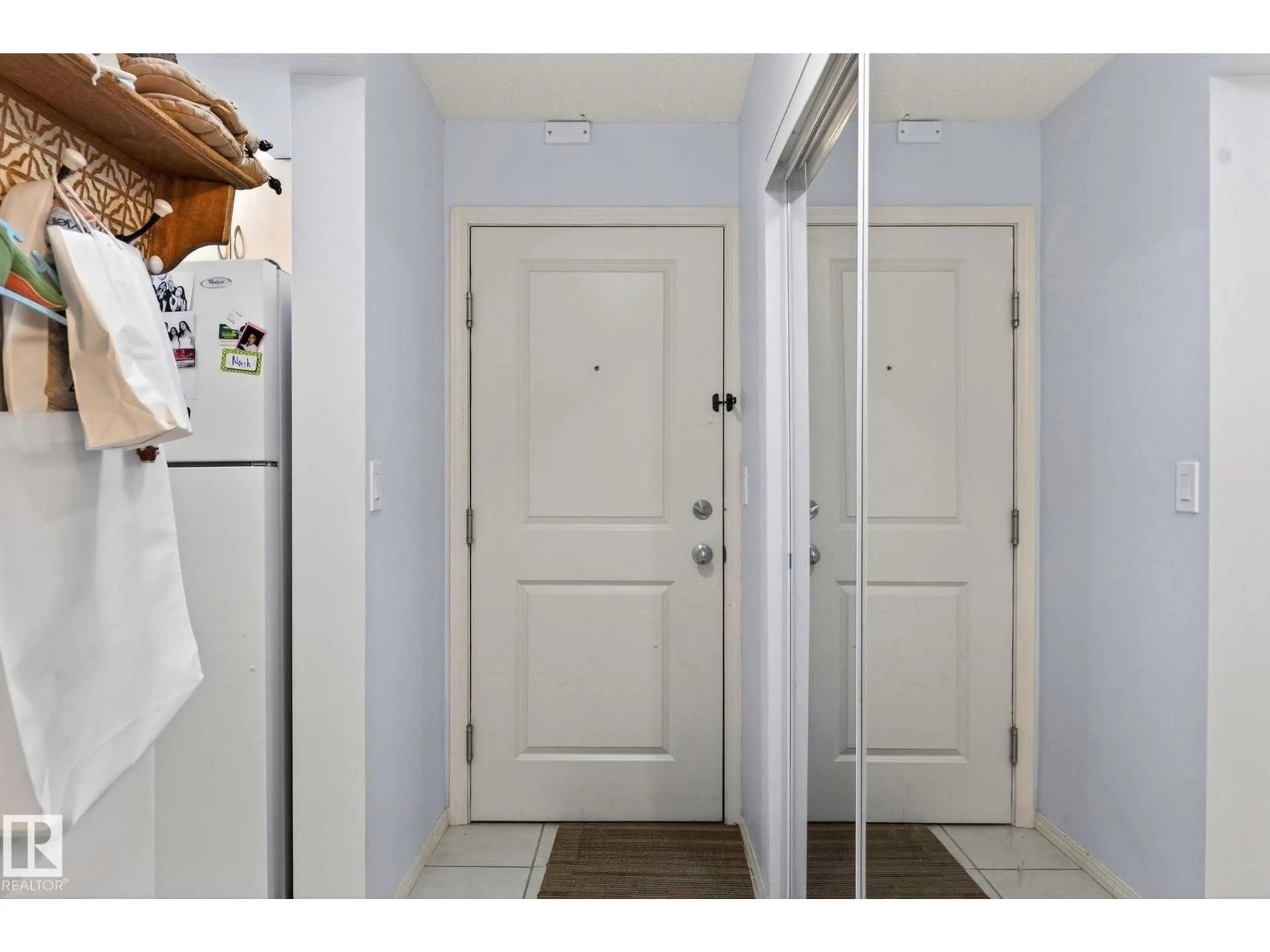 Indoor entryway for #203 - 17003 67 AV, Edmonton Alberta T5T6Y5