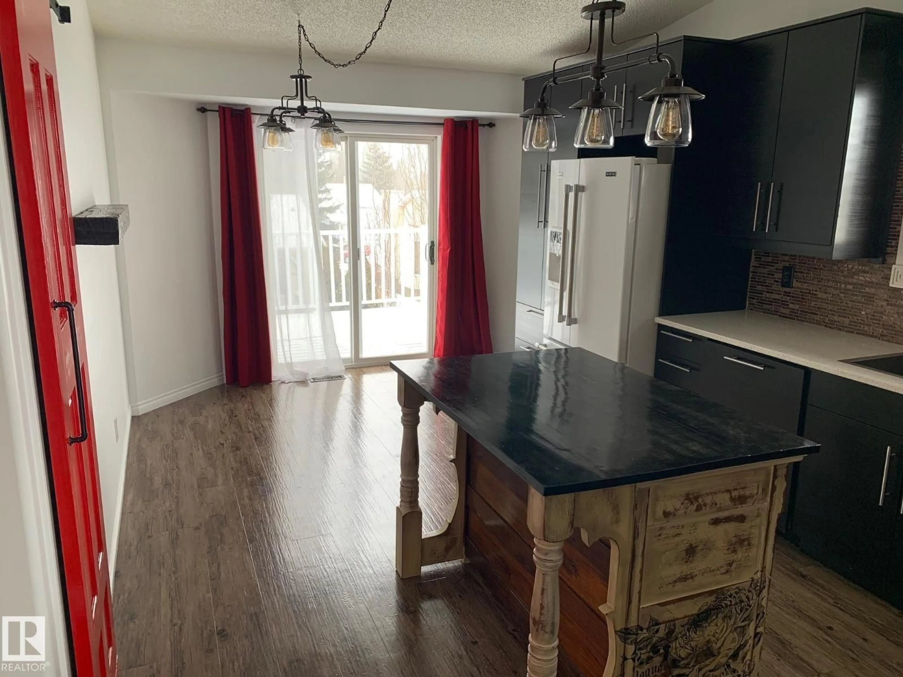 Unknown for 5606 55 ST, Beaumont Alberta T4X1A7