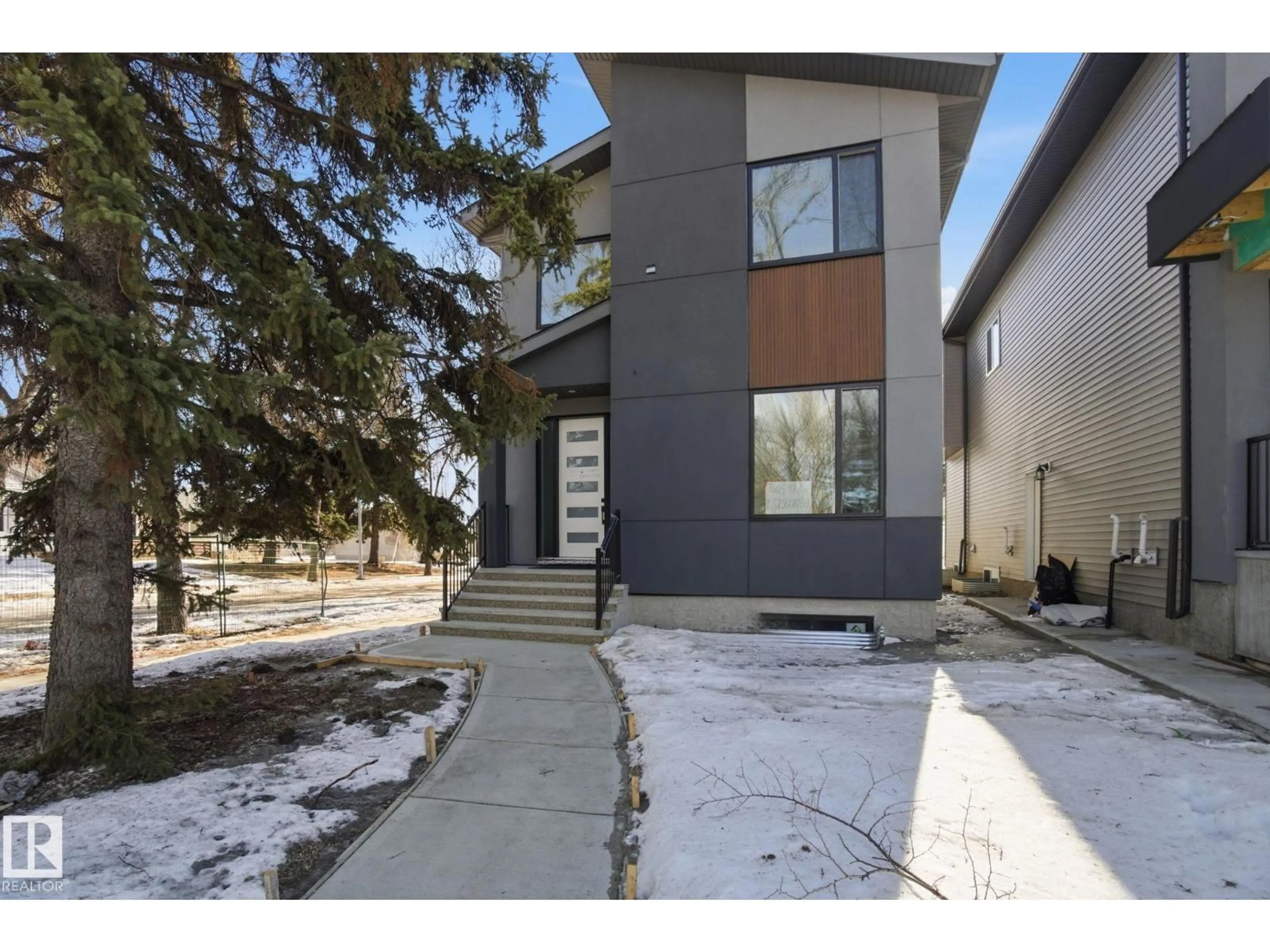 Unknown for 7603 92 AV, Edmonton Alberta T6C1R3