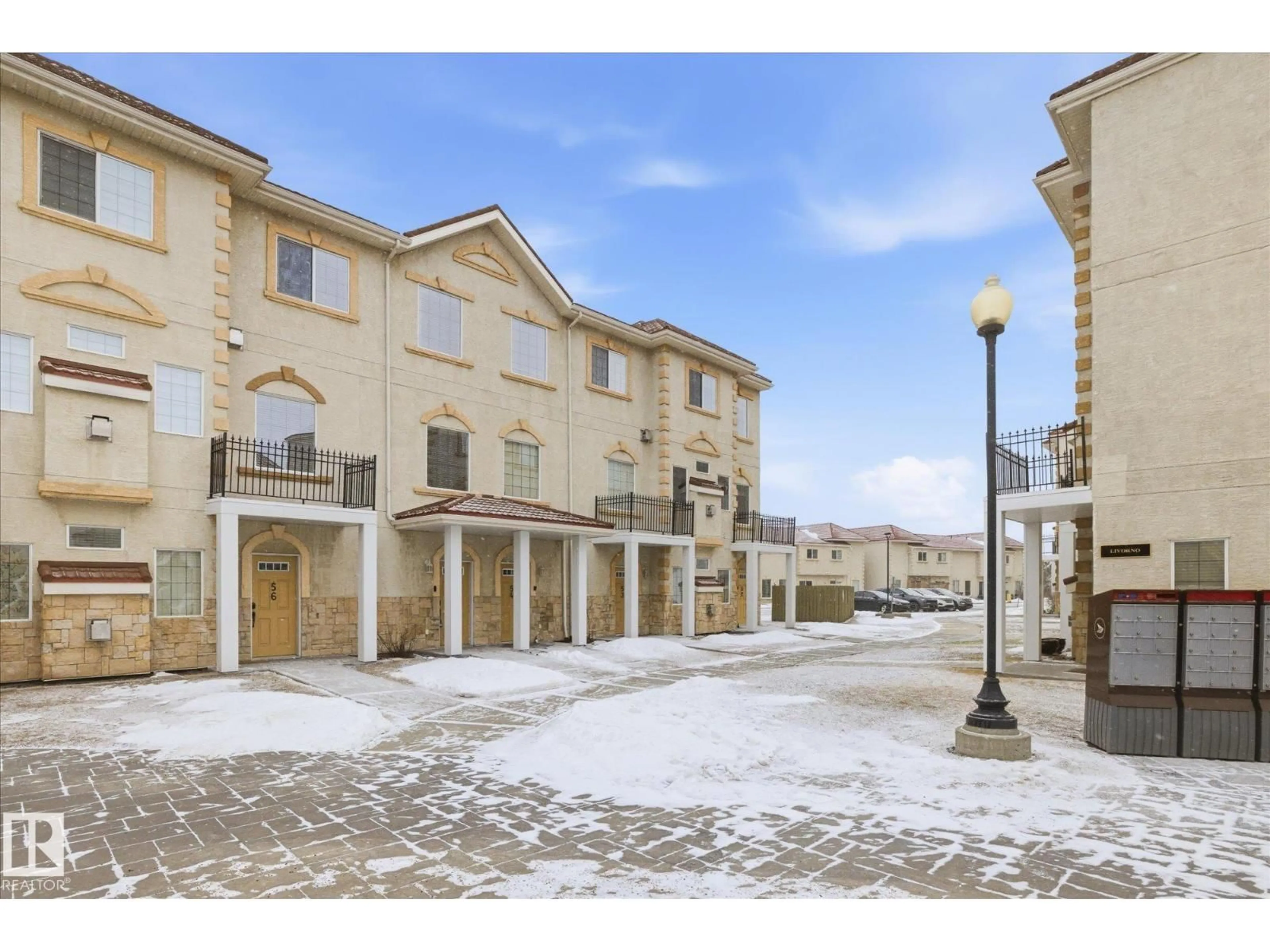 Patio, street for #55 - 13825 155 AV, Edmonton Alberta T6V0B8