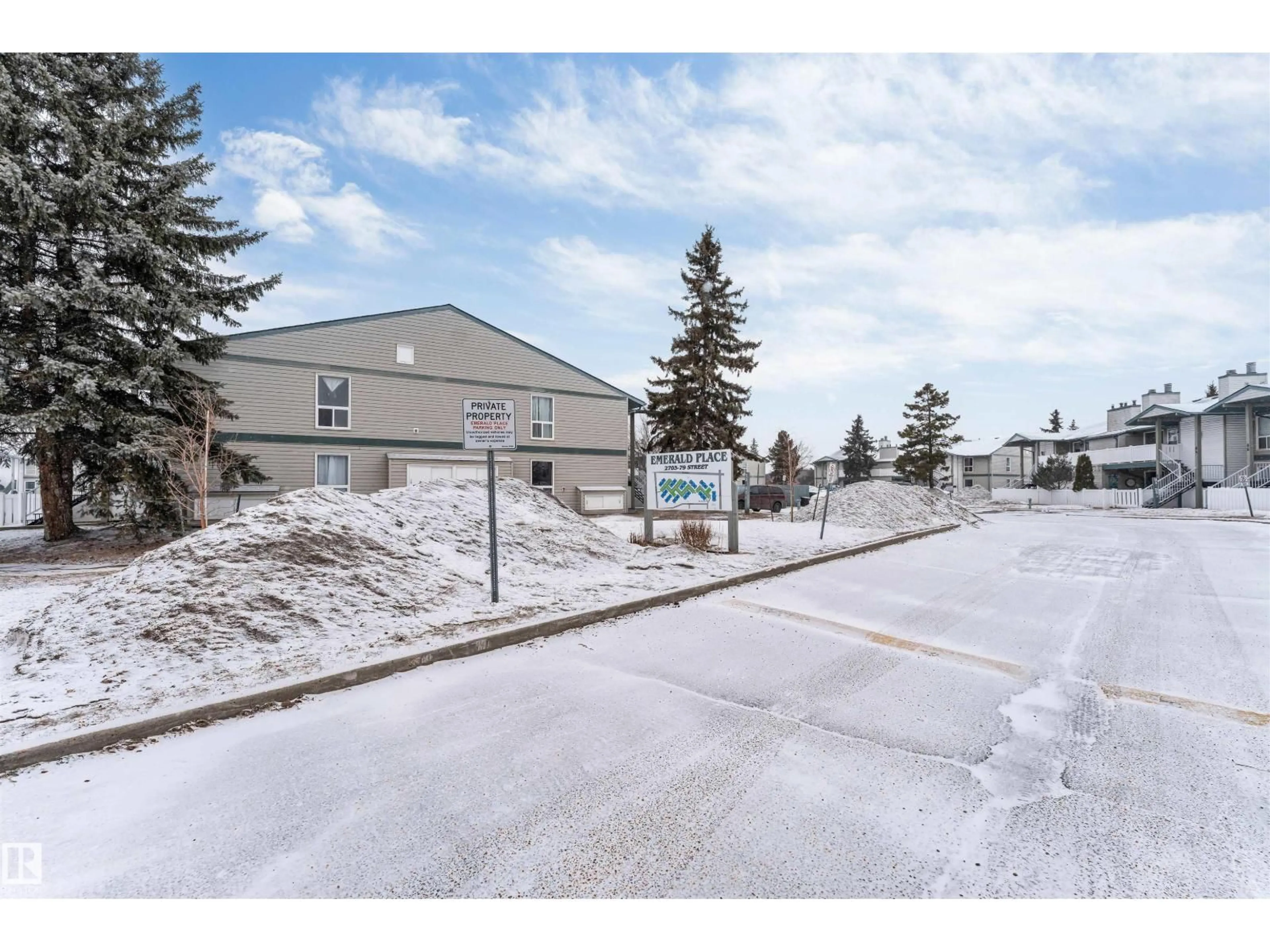 Unknown for 72 - 2703 79 ST, Edmonton Alberta T6K3Z6