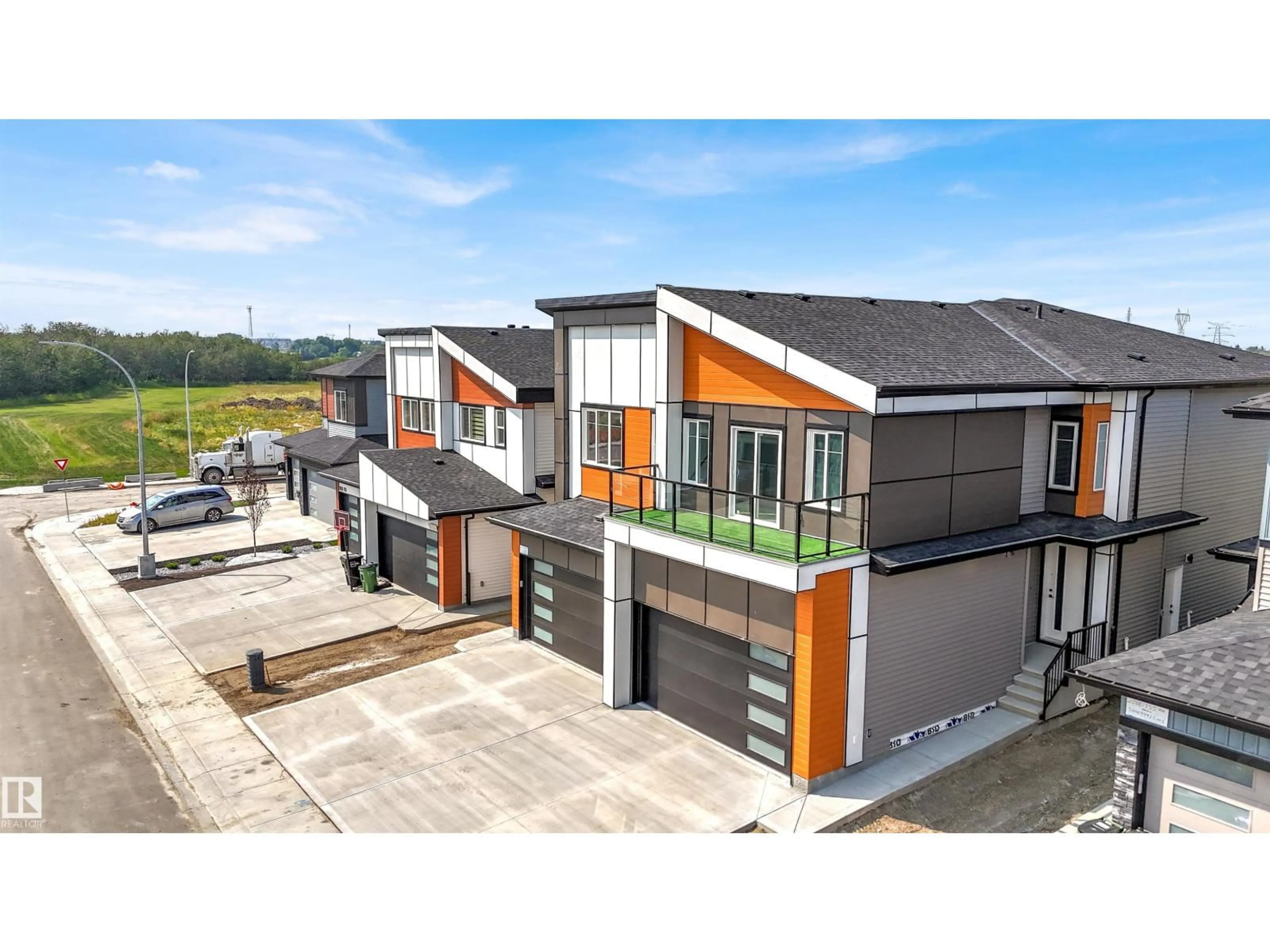 Unknown for NW - 2020 155 AV, Edmonton Alberta T5Y4H9