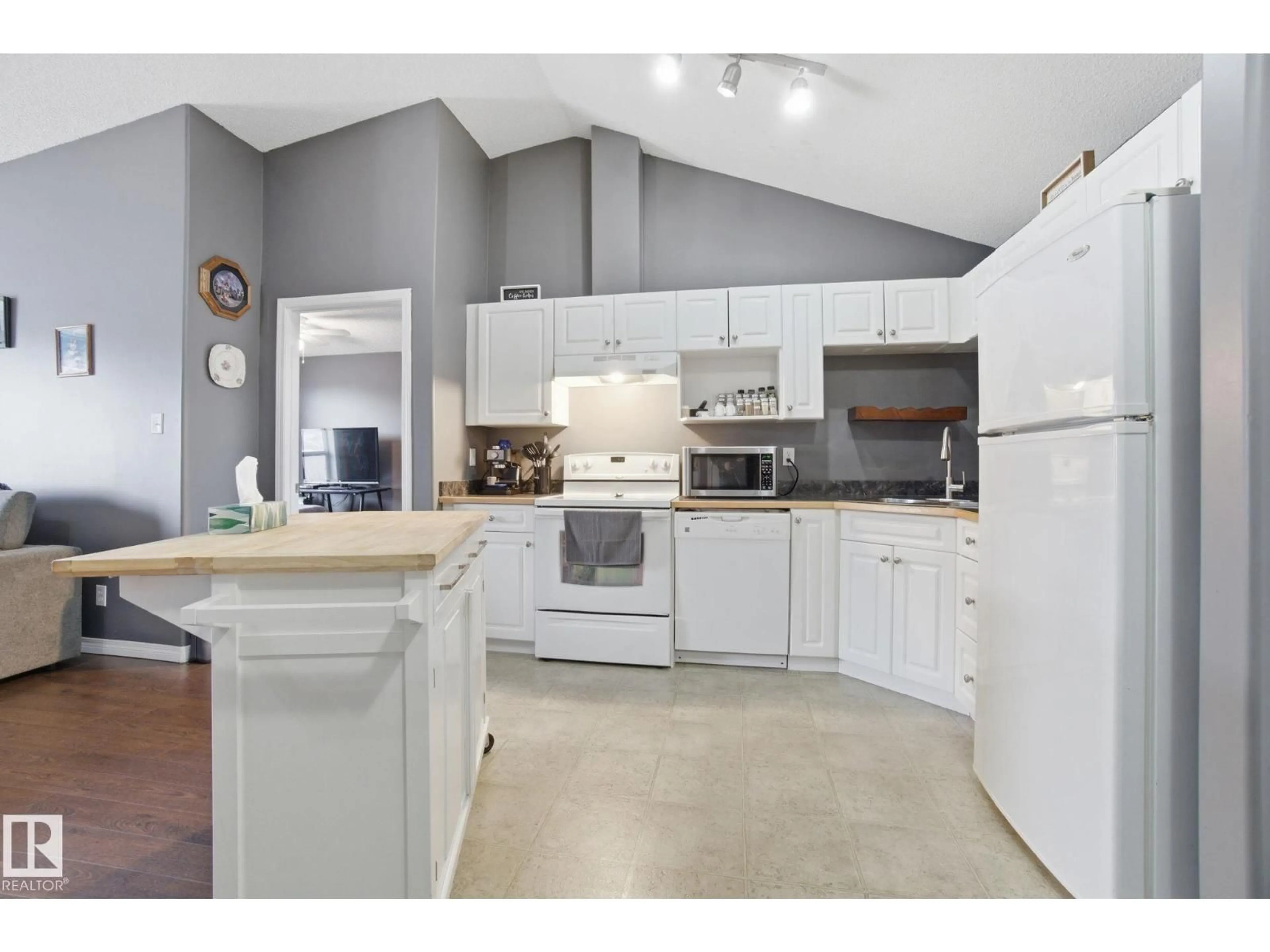 Open concept kitchen, ceramic/tile floor for 155 - 421 EDWARDS DR, Edmonton Alberta T6X1N6