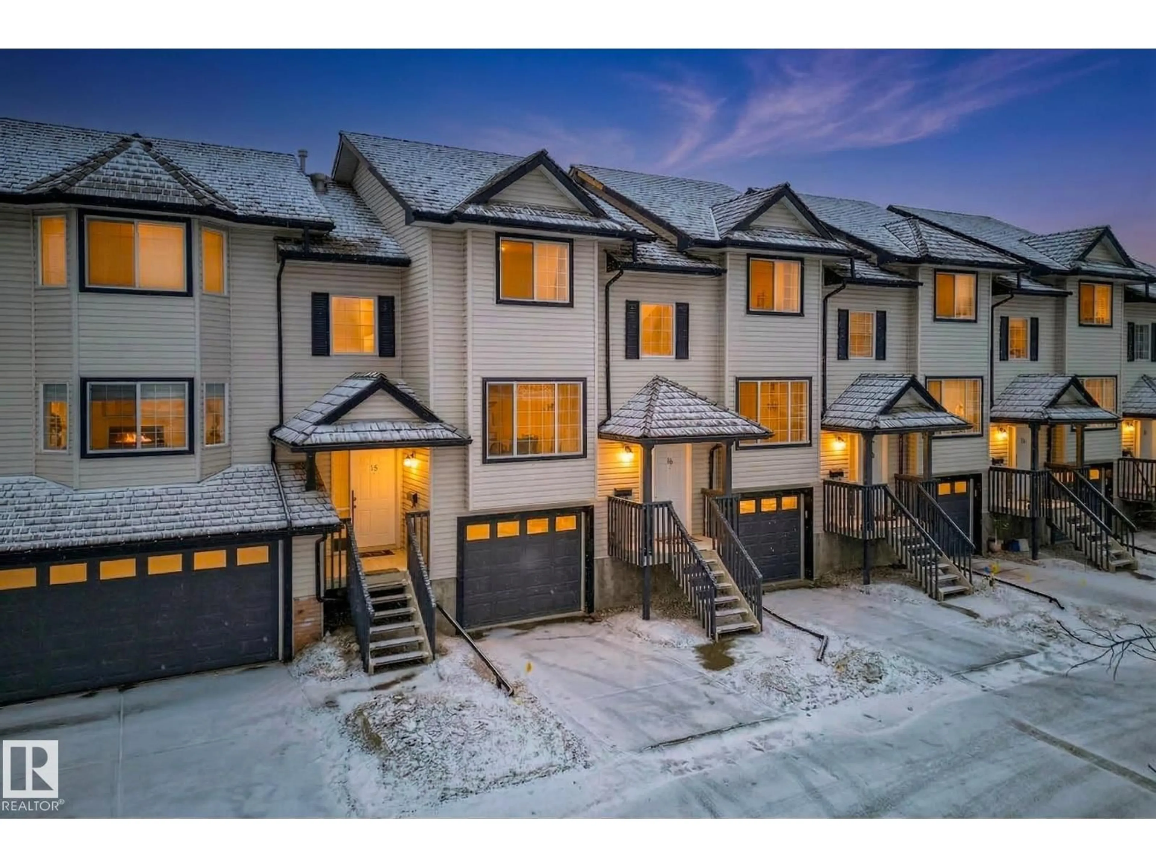 A pic from outside/outdoor area/front of a property/back of a property/a pic from drone, street for 16 225 BLACKBURN DR E, Edmonton Alberta T6W1H1