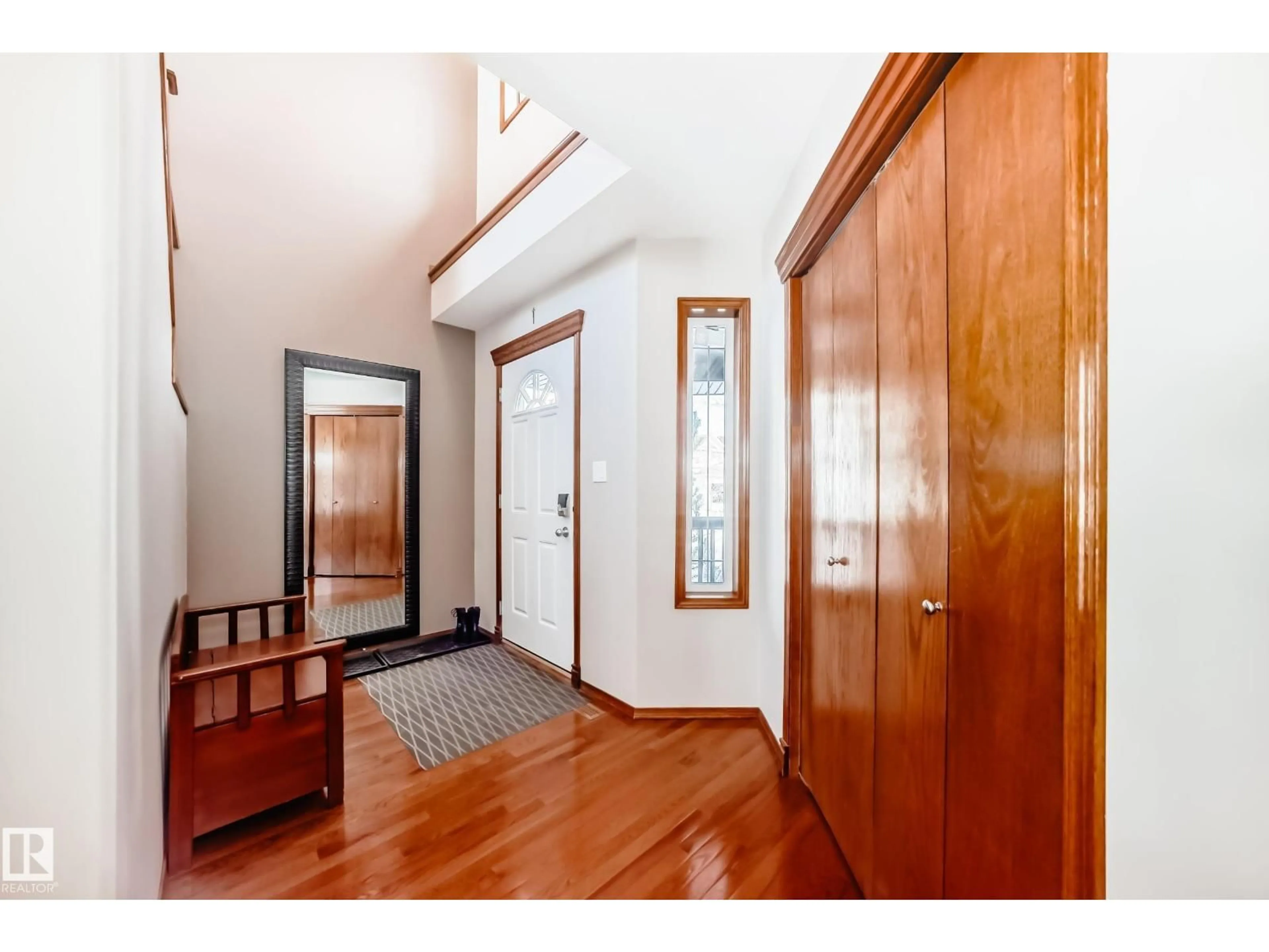 Indoor entryway for NW - 17036 119 ST, Edmonton Alberta T5X6H8