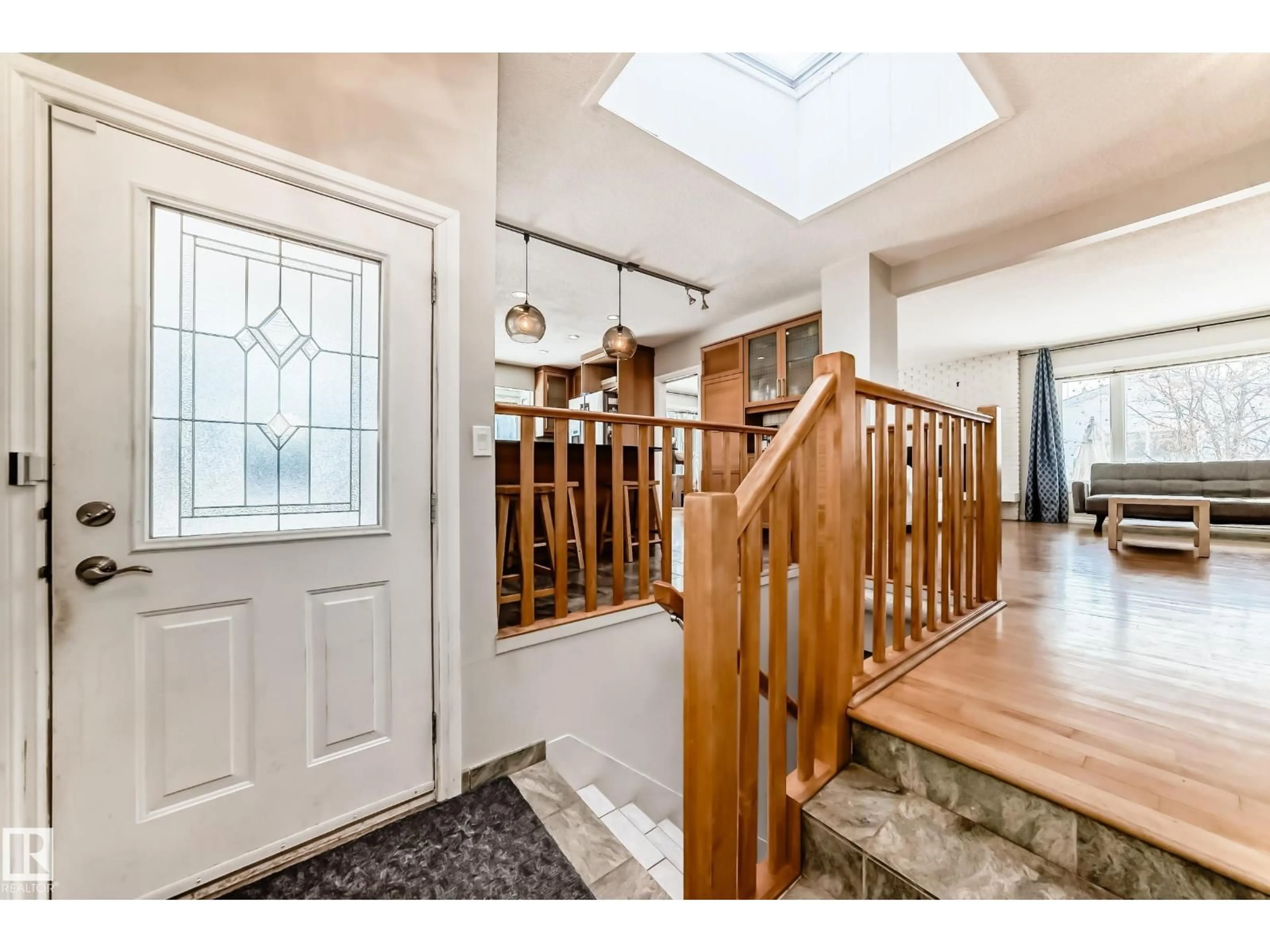 Indoor entryway for NW - 9136 141 ST, Edmonton Alberta T5R0L4