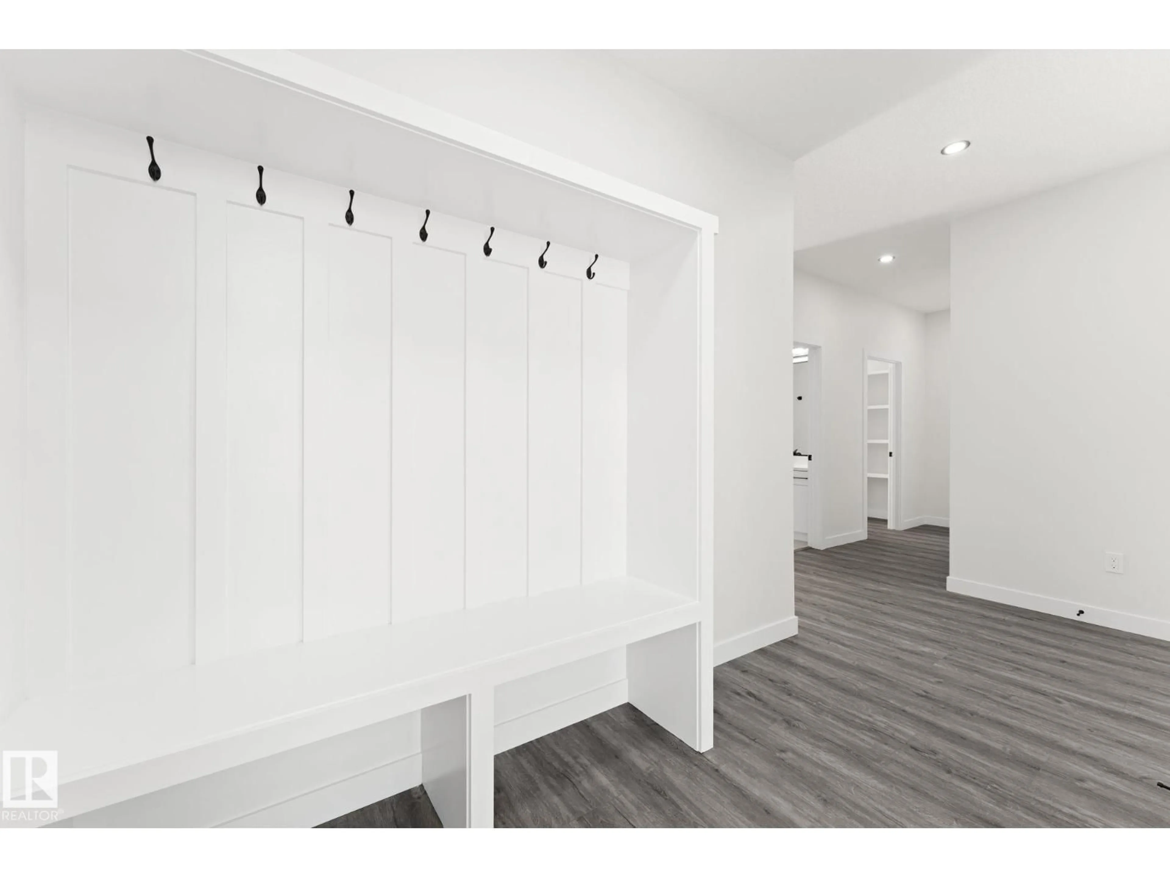 Indoor entryway for 3 PIERWYCK LO, Spruce Grove Alberta T7X3H1