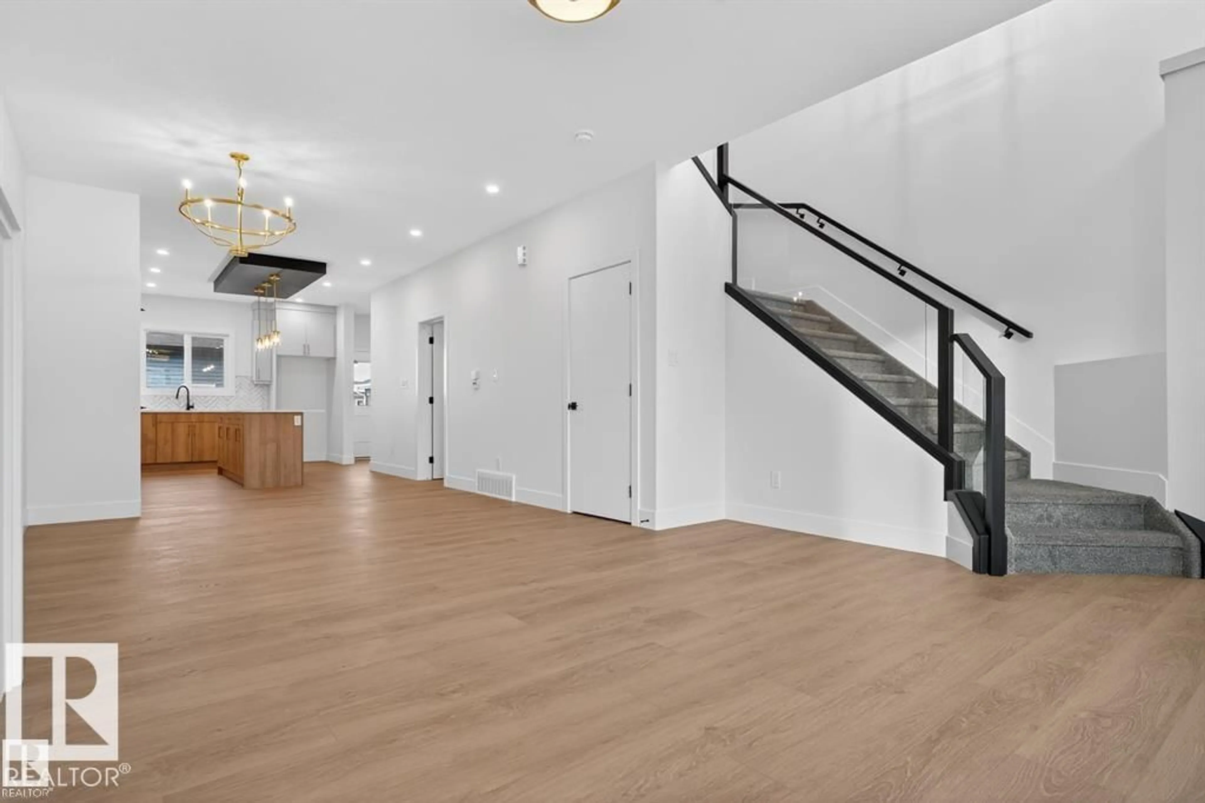 Unknown for 45 ROSA CR, St. Albert Alberta T8N8B7