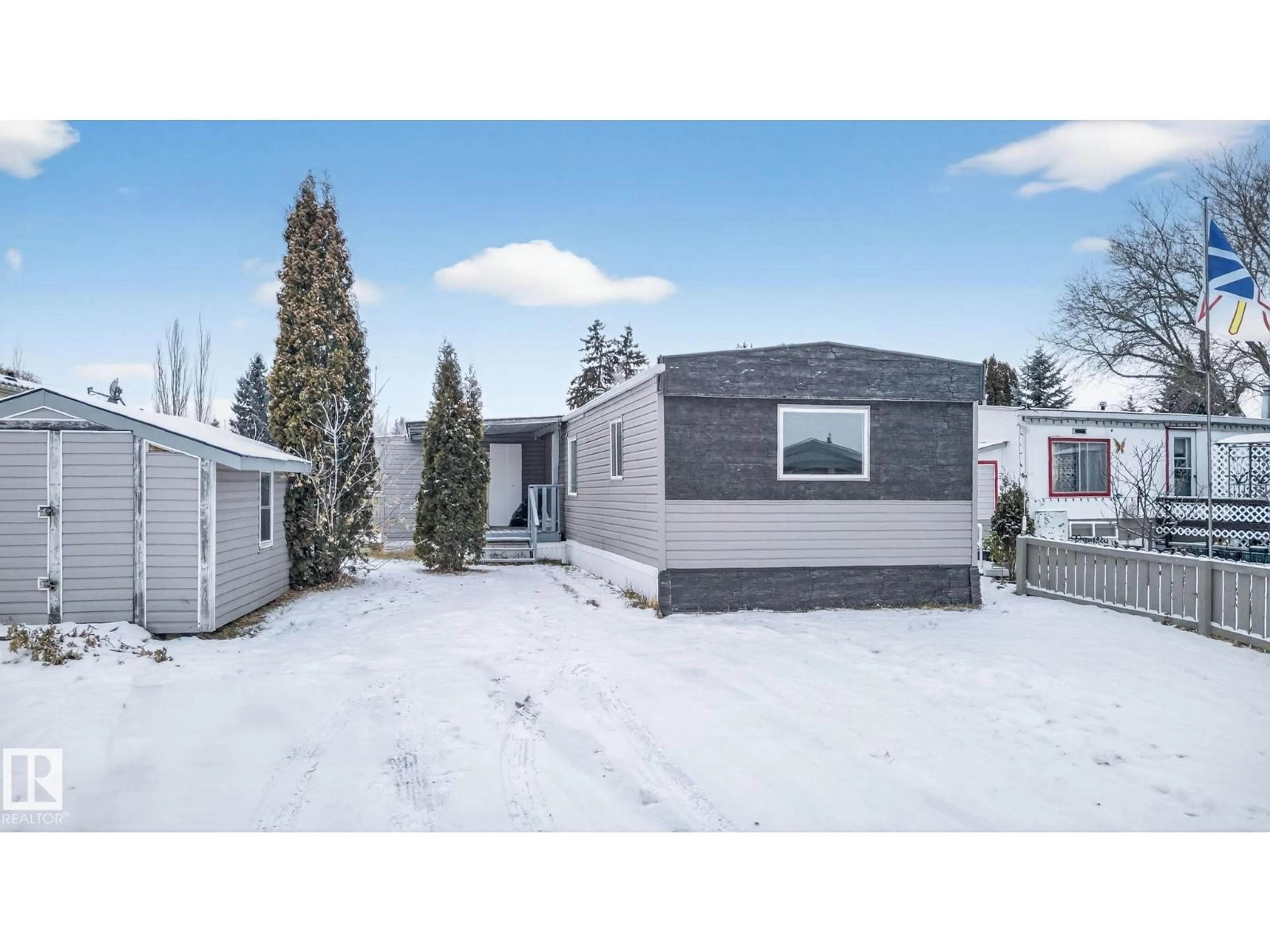 Unknown for 543 EVERGREEN ST, Edmonton Alberta T5Y4M2