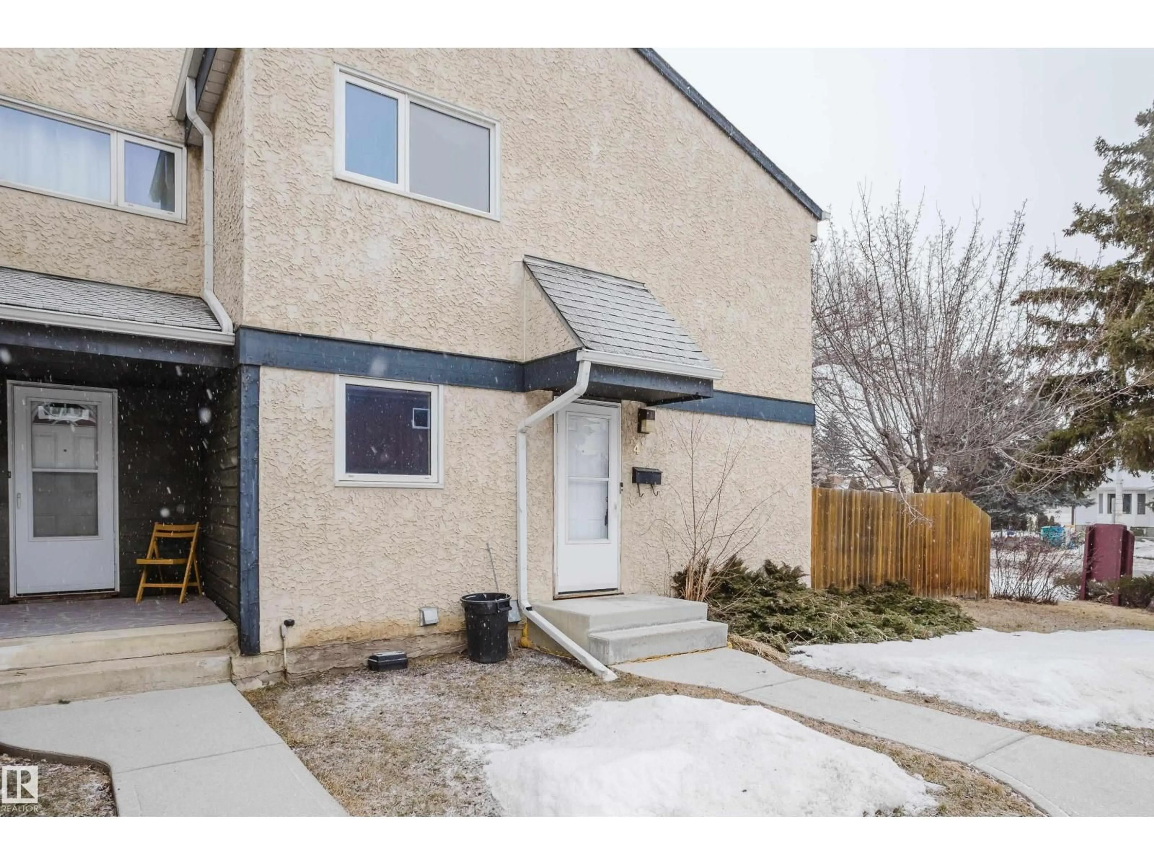 Unknown for 4 BELMEAD GARDENS GD, Edmonton Alberta T5T1J1