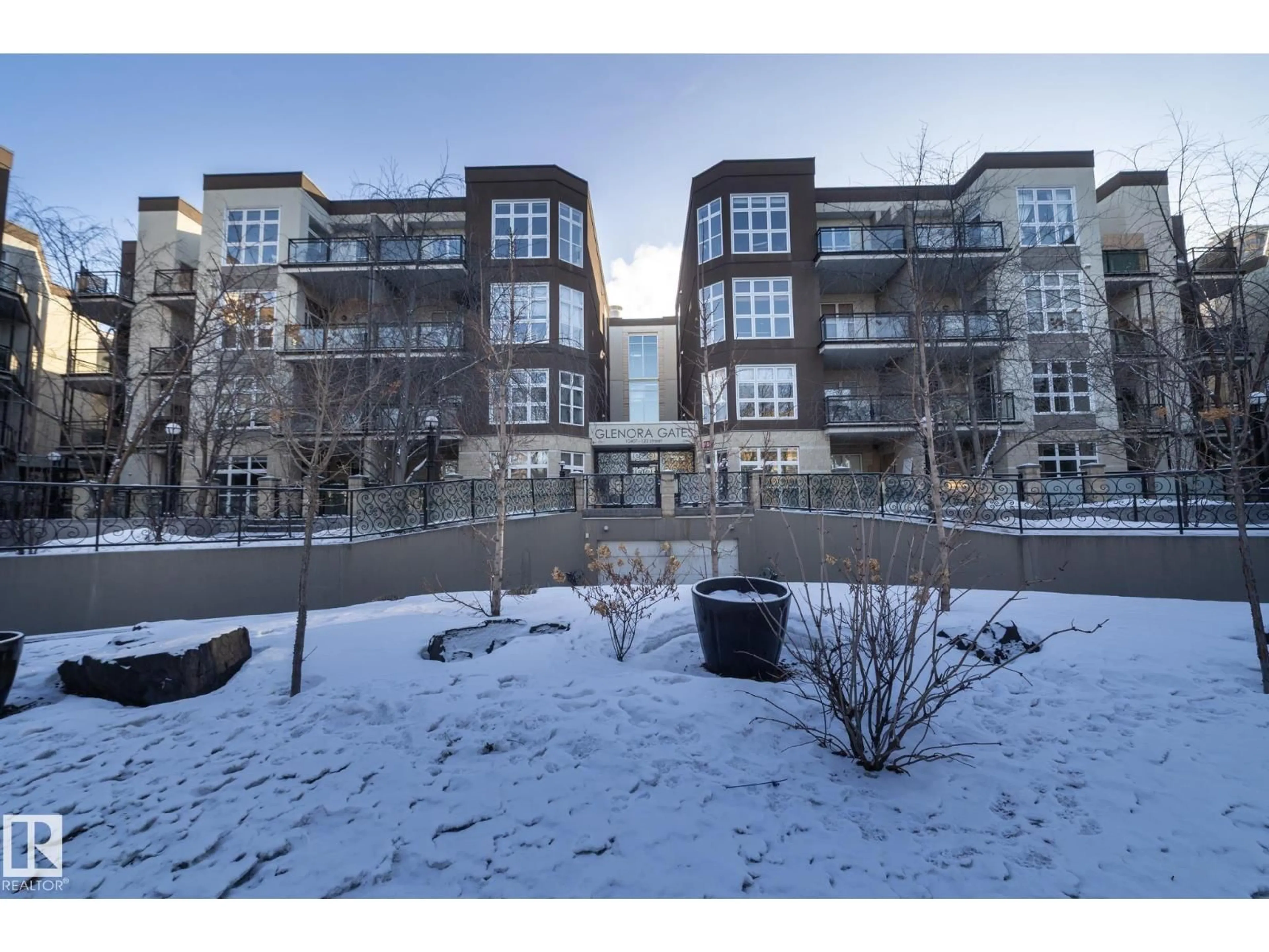 Unknown for 425 - 10407 122 ST NW, Edmonton Alberta T5N4B8