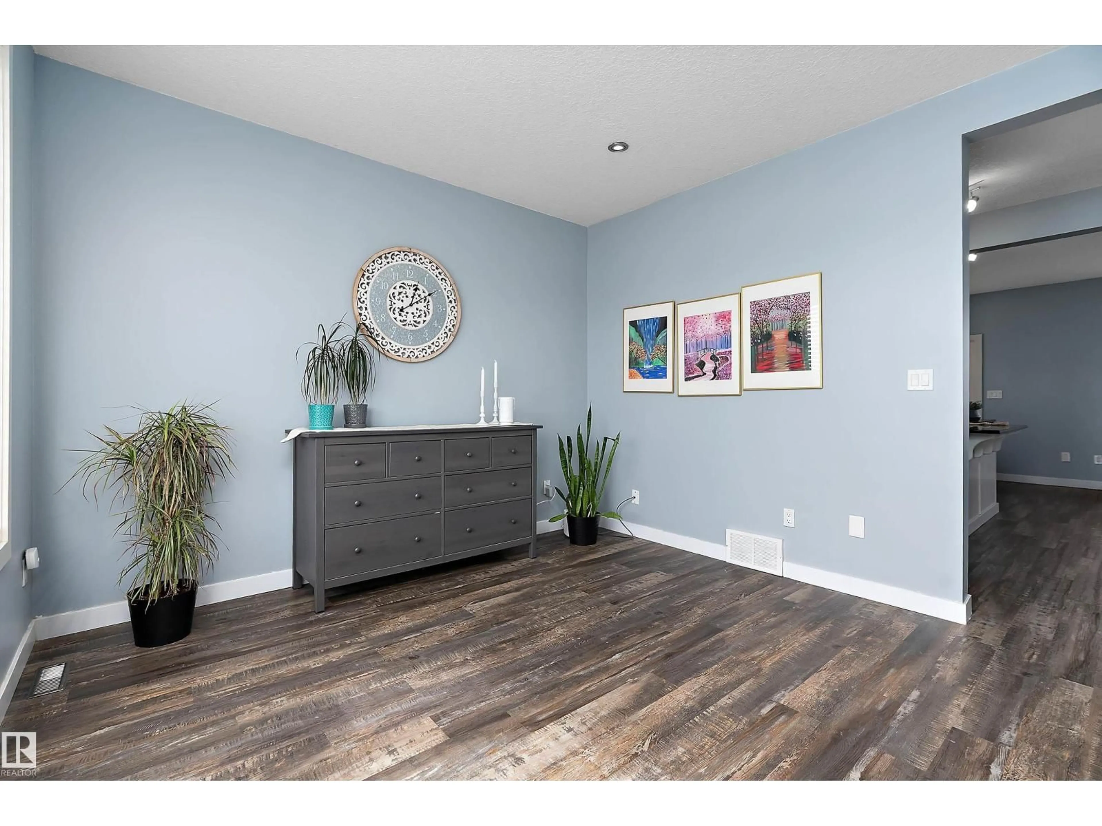 Indoor entryway for 34 SPRUCE BV, Leduc Alberta T9E0W4