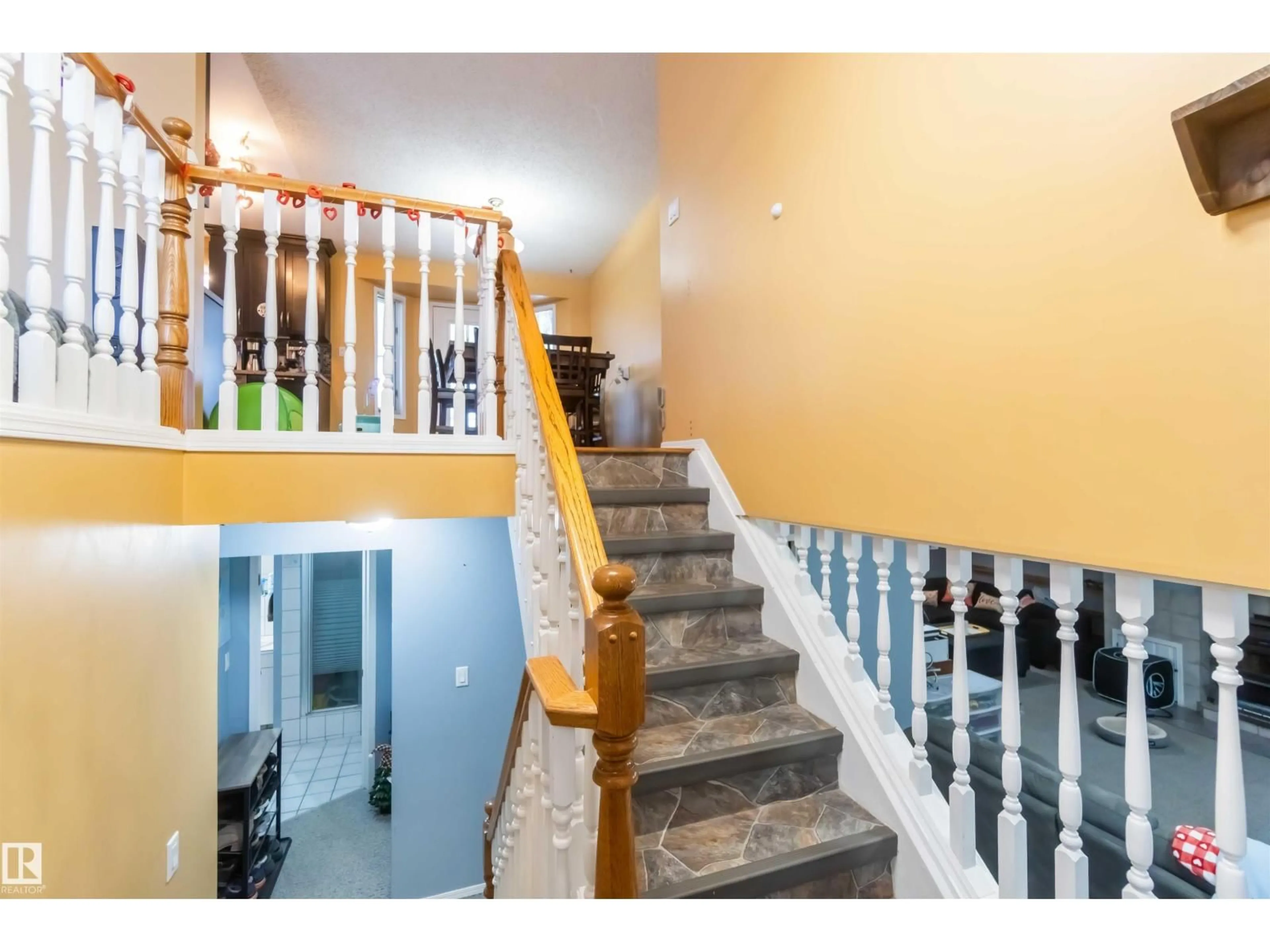 Indoor foyer for 6223 53A AV, Redwater Alberta T0A2W0