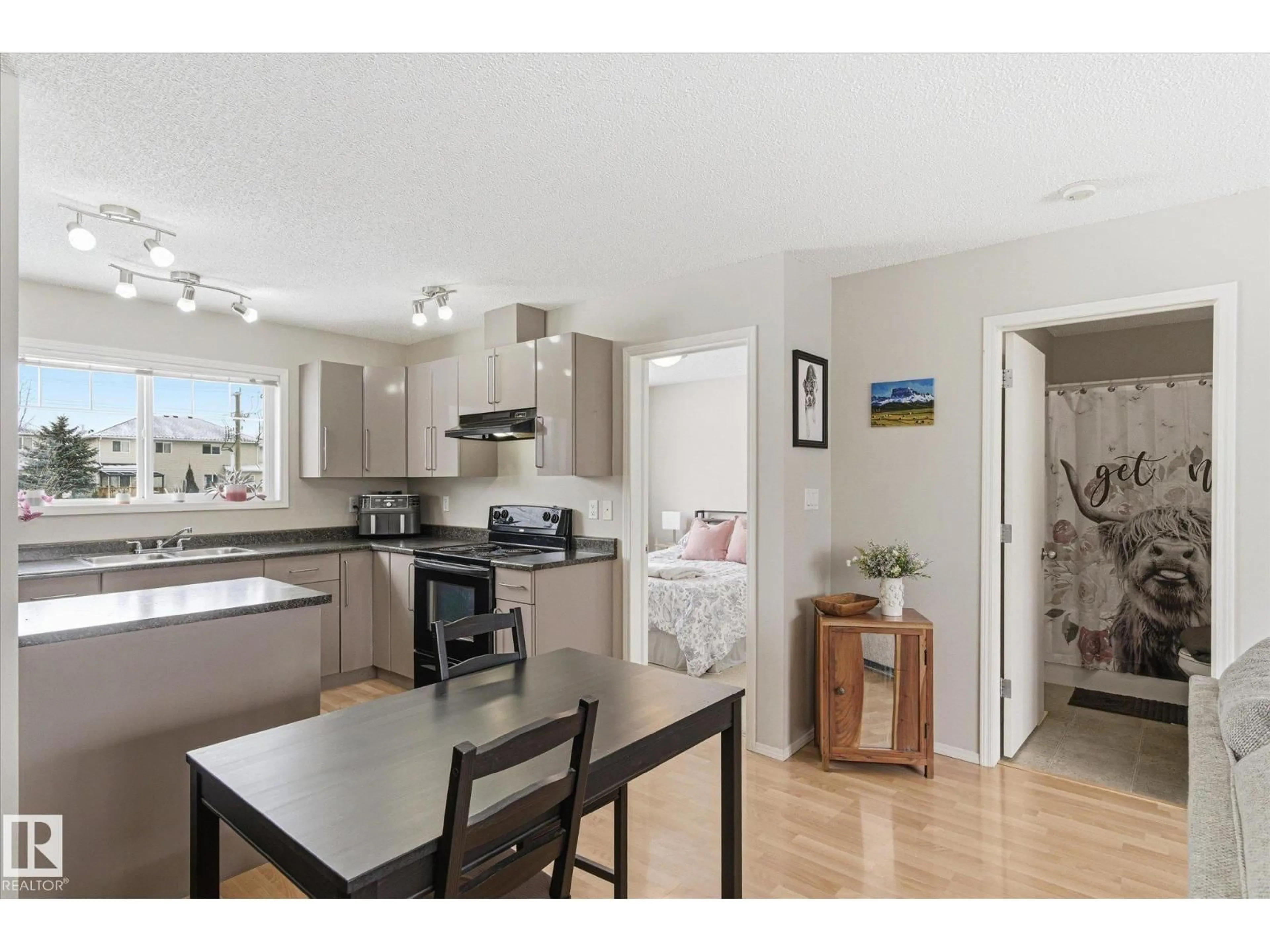 Standard kitchen, wood/laminate floor for 70 - 69 CAVAN RD, Sherwood Park Alberta T8H2K7