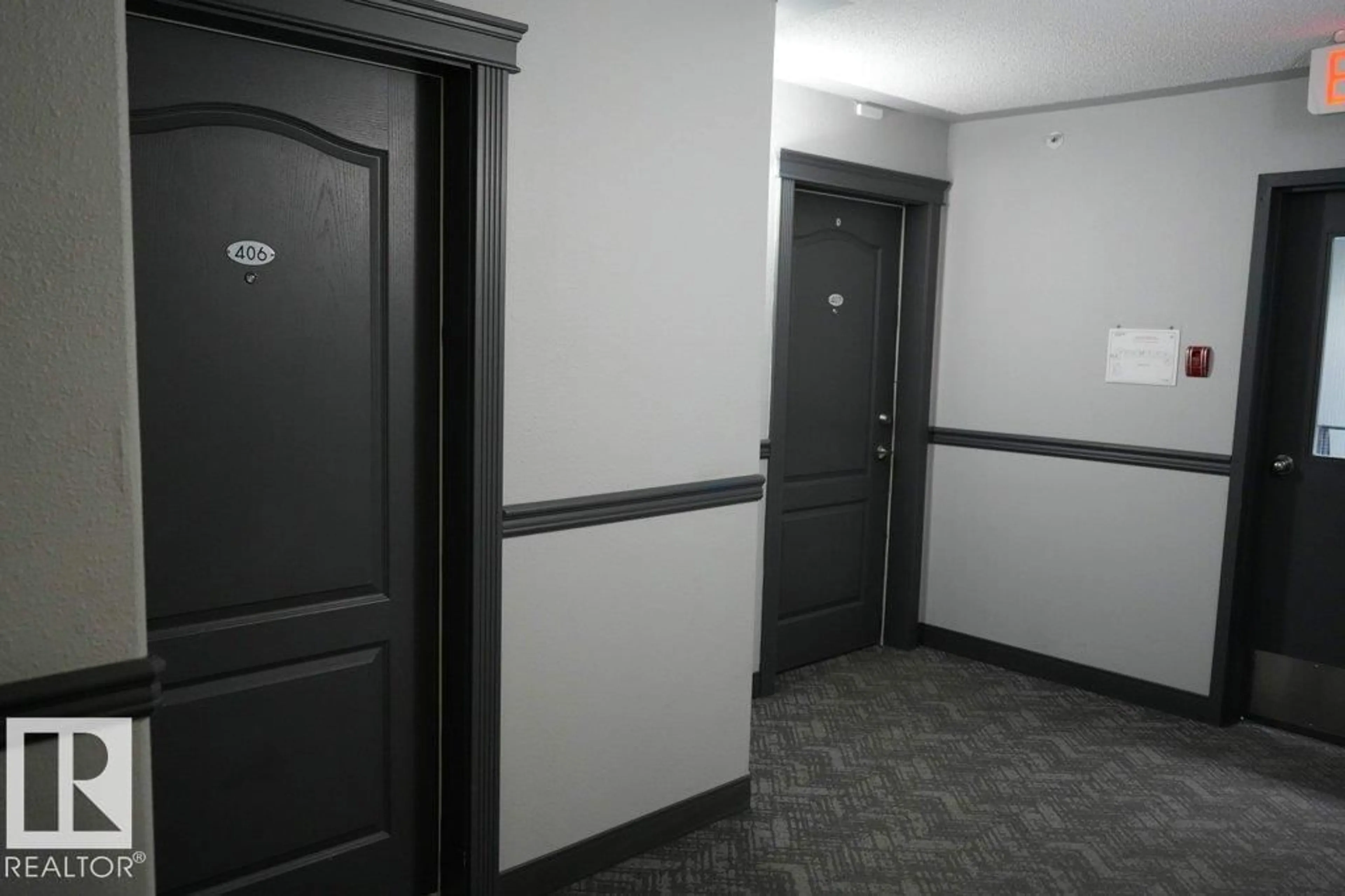 Indoor foyer for #406 - 3425 19 ST, Edmonton Alberta T6T1Y9