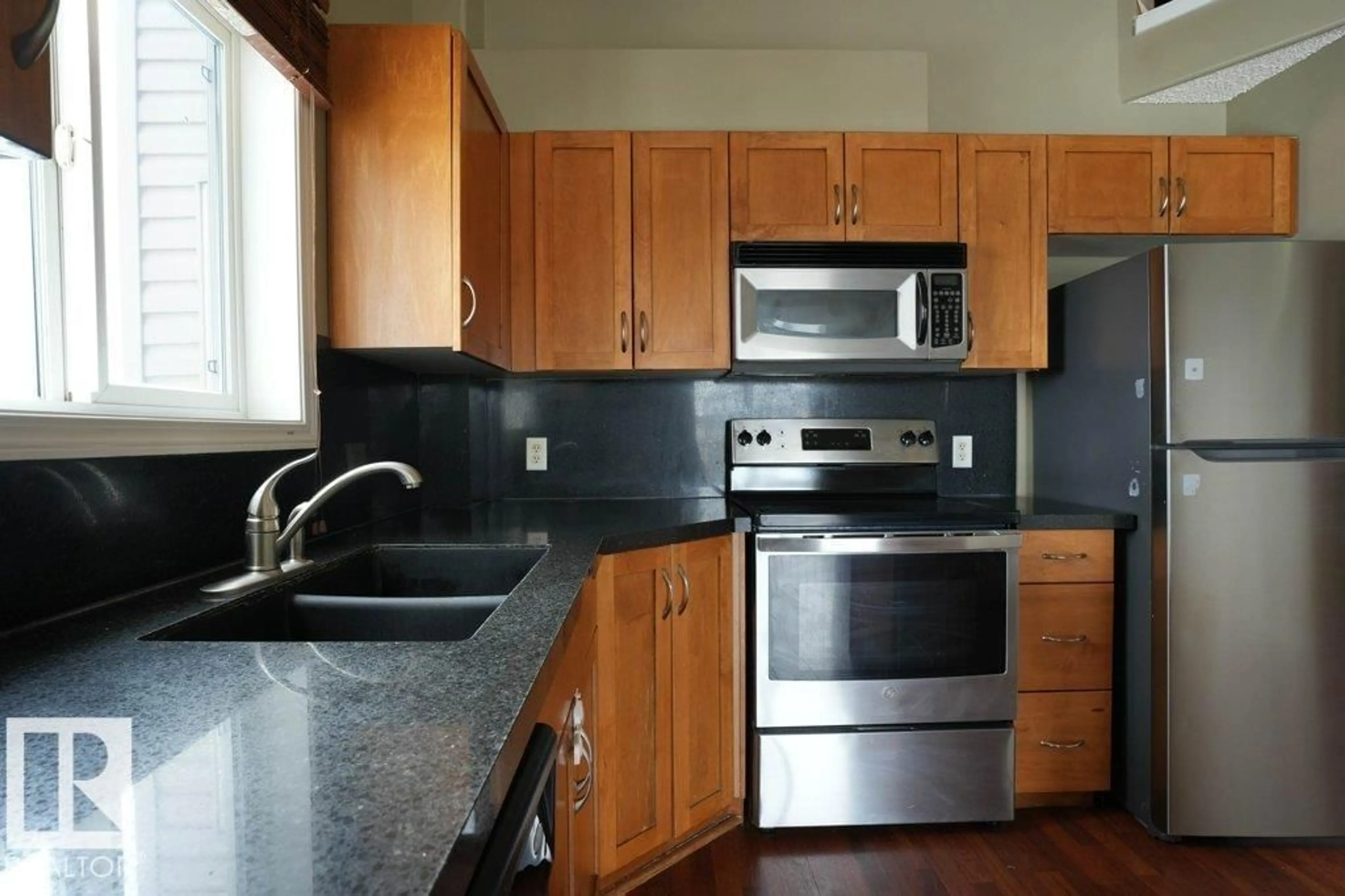 Standard kitchen, unknown for #406 - 3425 19 ST, Edmonton Alberta T6T1Y9
