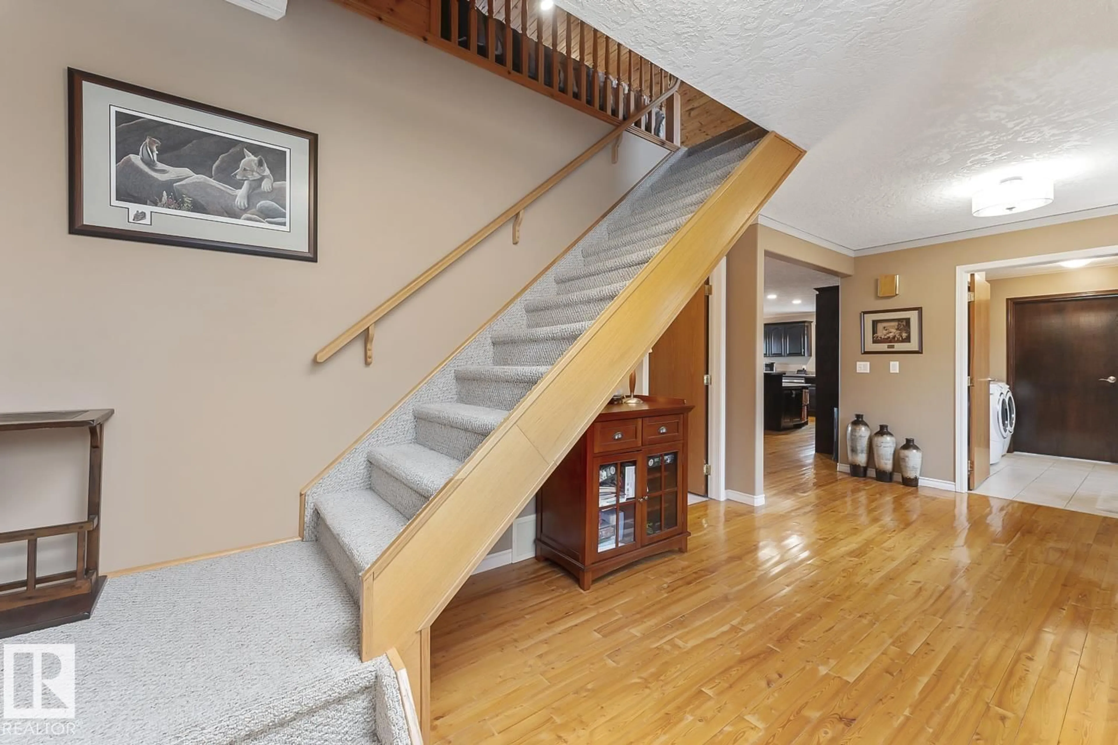 Stairs for 47 GROSBEAK CR, Rural Bonnyville M.D. Alberta T9N2J6