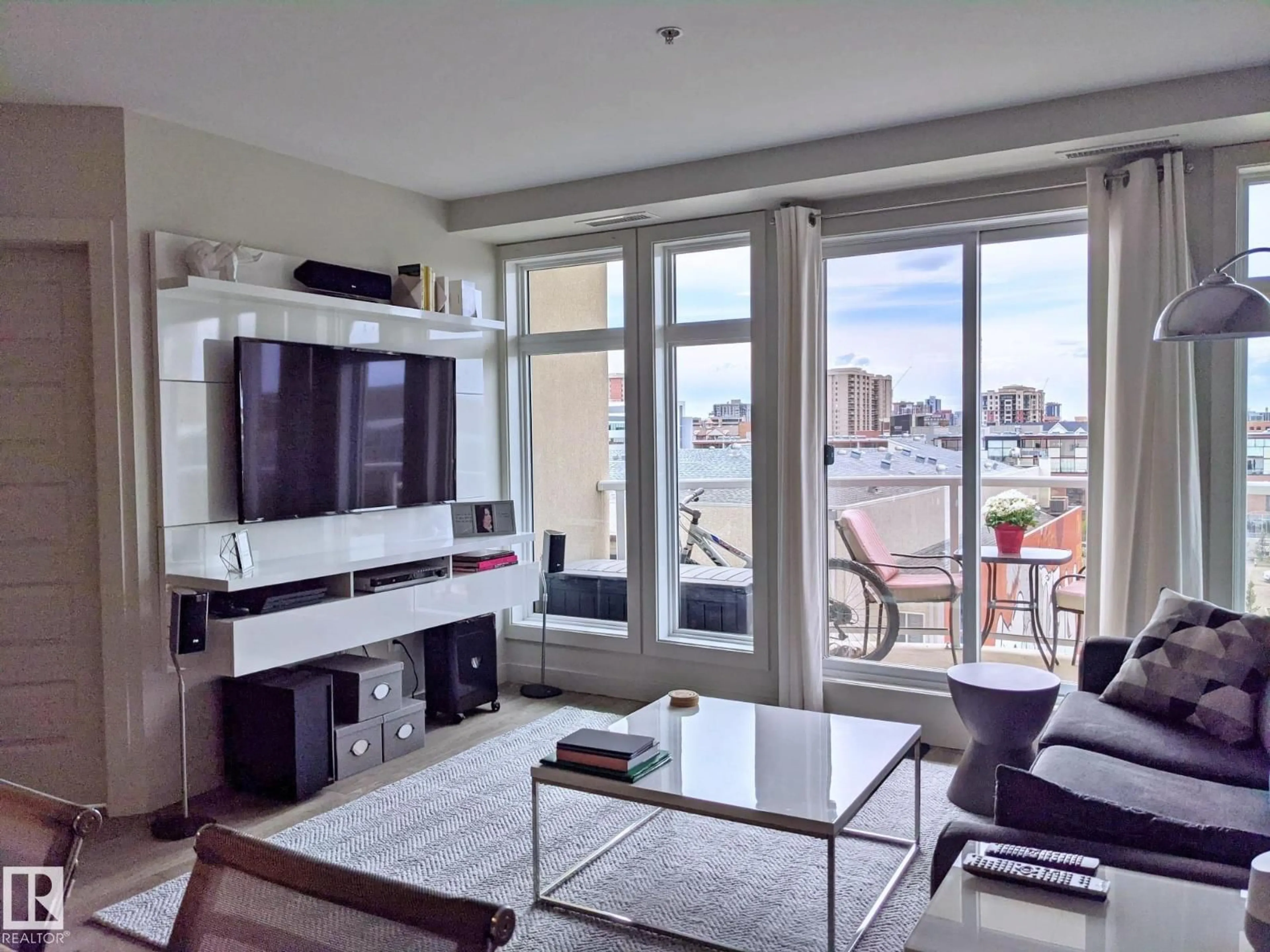 Living room with furniture, unknown for 501 - 10388 105 ST NW, Edmonton Alberta T5J0C2