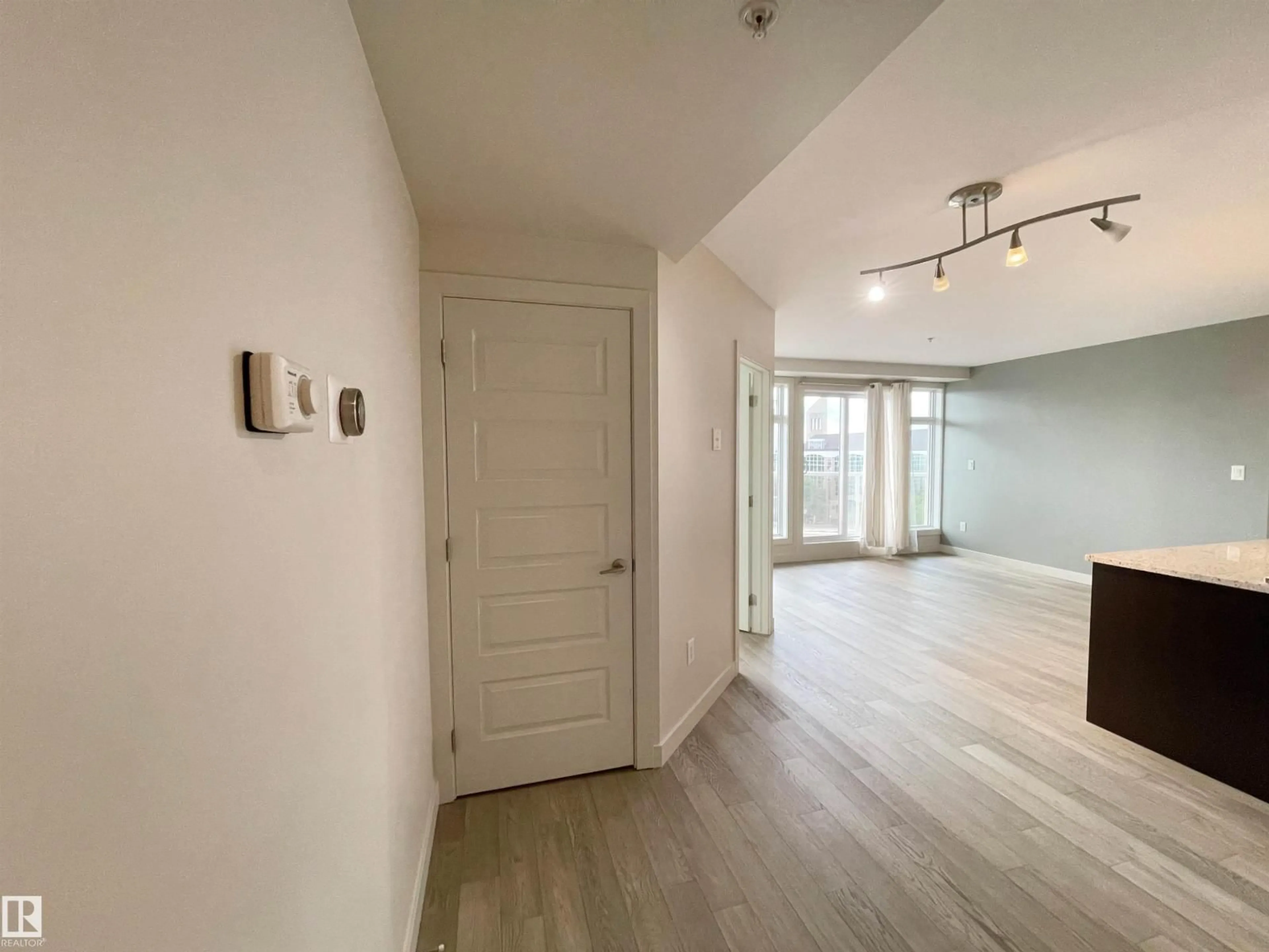 Unknown for 501 - 10388 105 ST NW, Edmonton Alberta T5J0C2