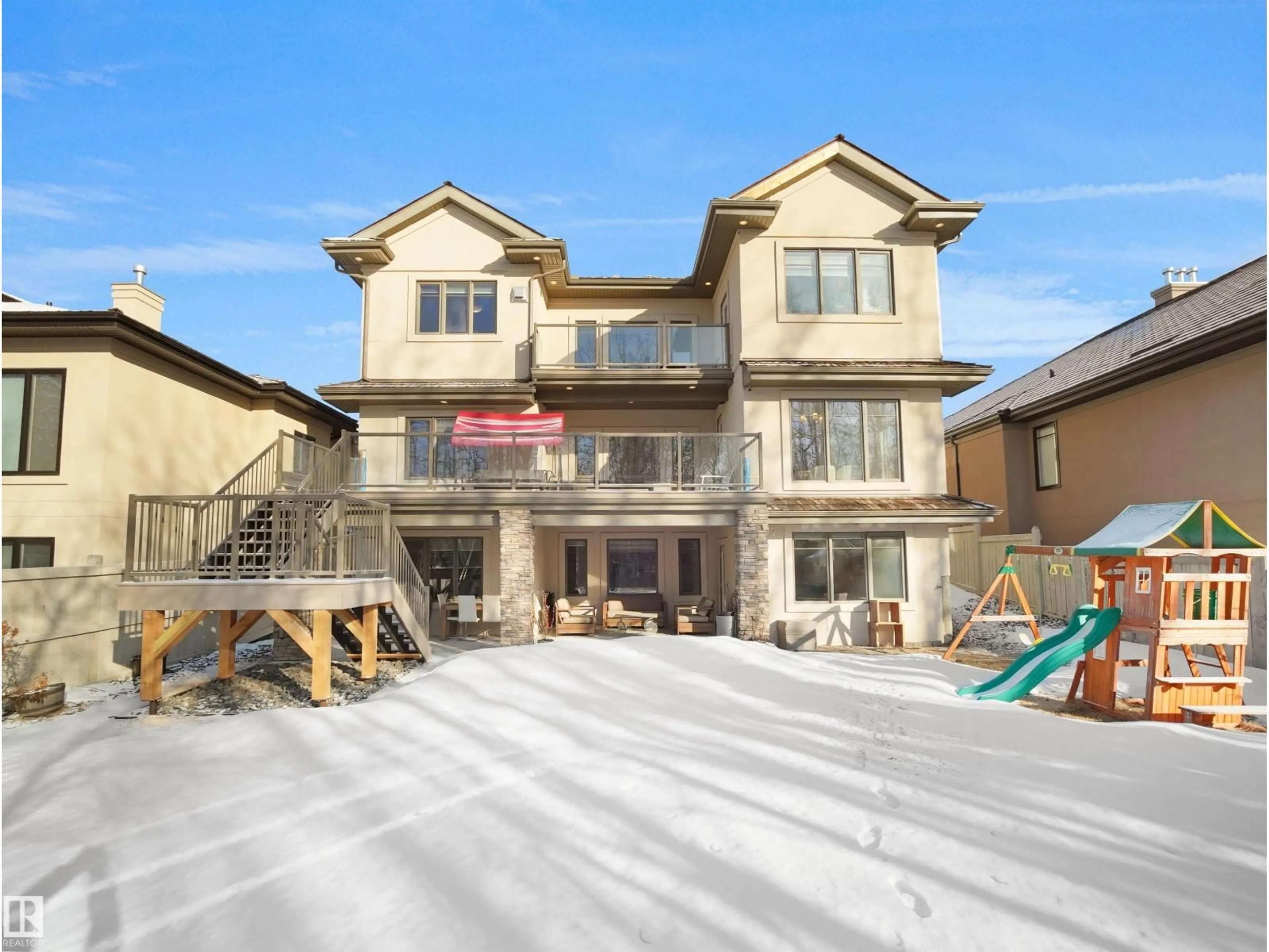 Home with vinyl exterior material, building for 3332 CAMERON HEIGHTS LANDING LD, Edmonton Alberta T6M0M7