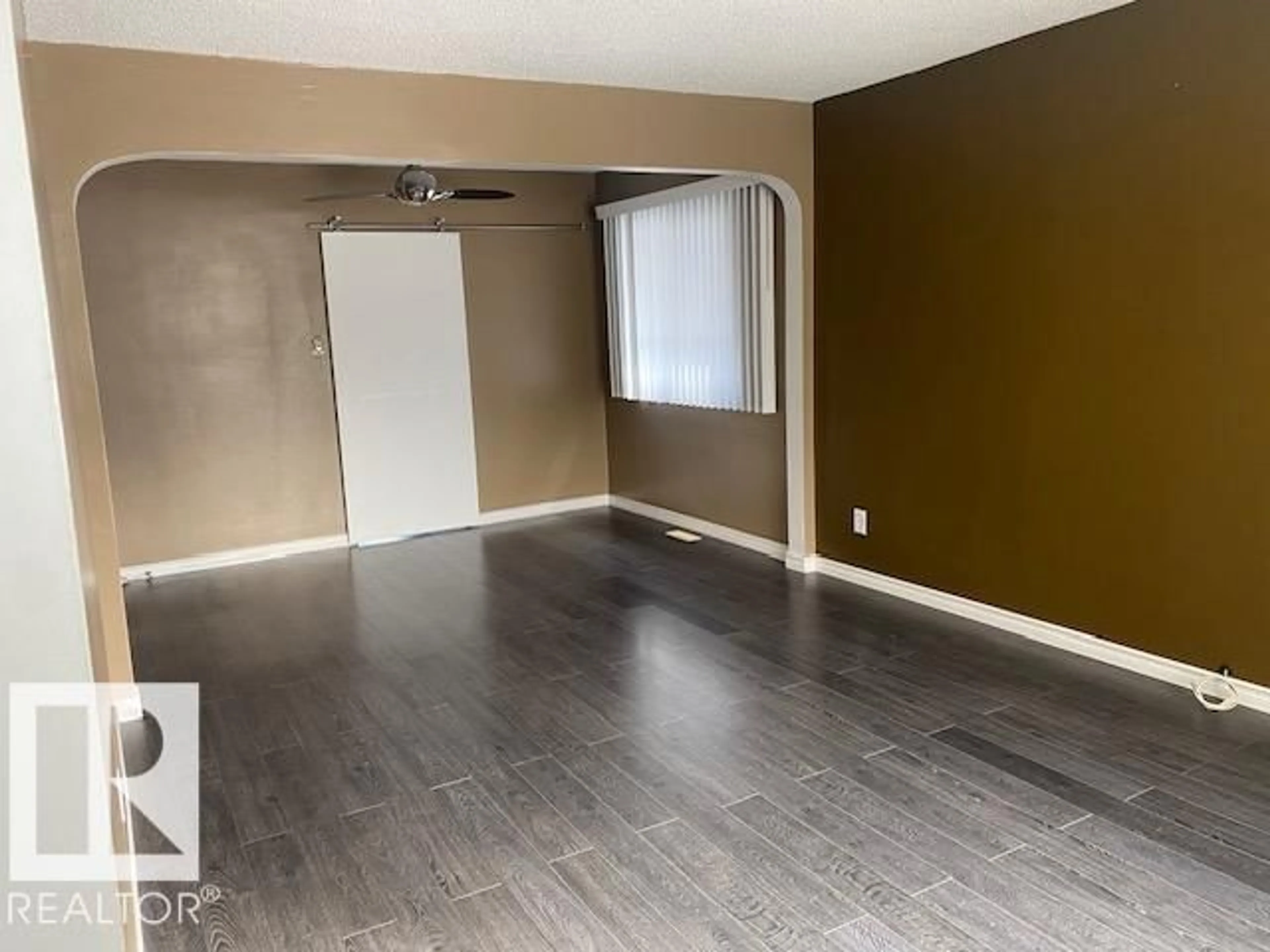 A pic of a room for NW - 10951 96 ST, Edmonton Alberta T5H2K6