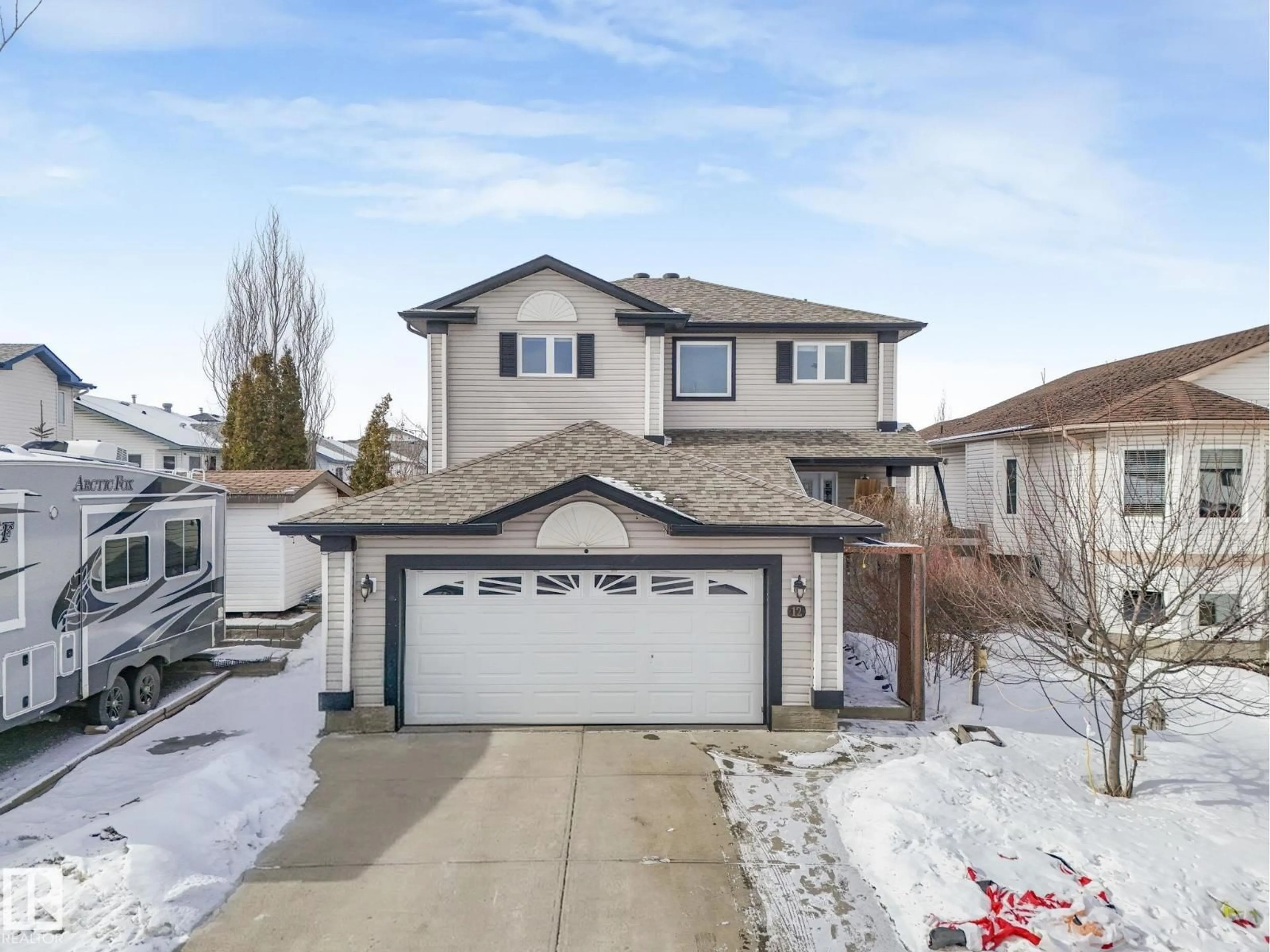 A pic from outside/outdoor area/front of a property/back of a property/a pic from drone, street for 12 RUE BOUCHARD, Beaumont Alberta T4X1N5