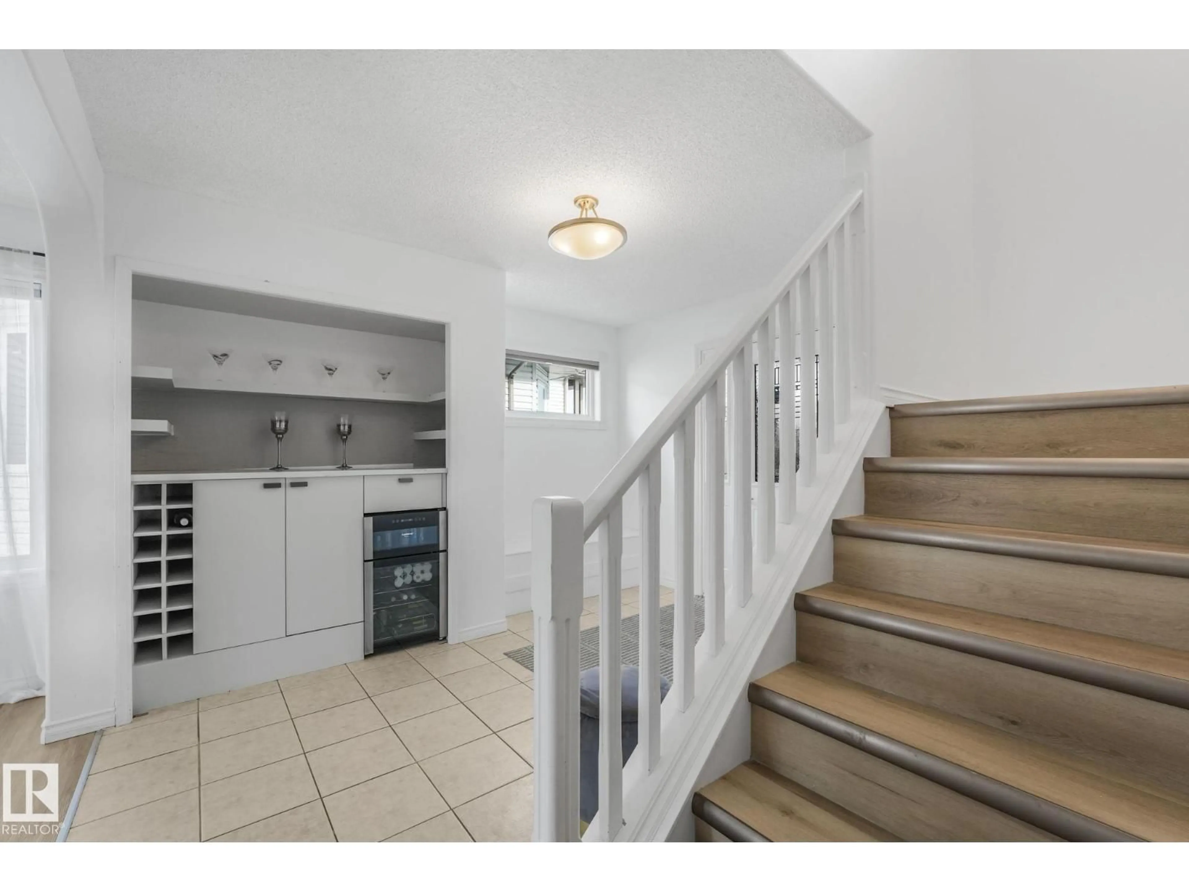 Unknown for 12 RUE BOUCHARD, Beaumont Alberta T4X1N5