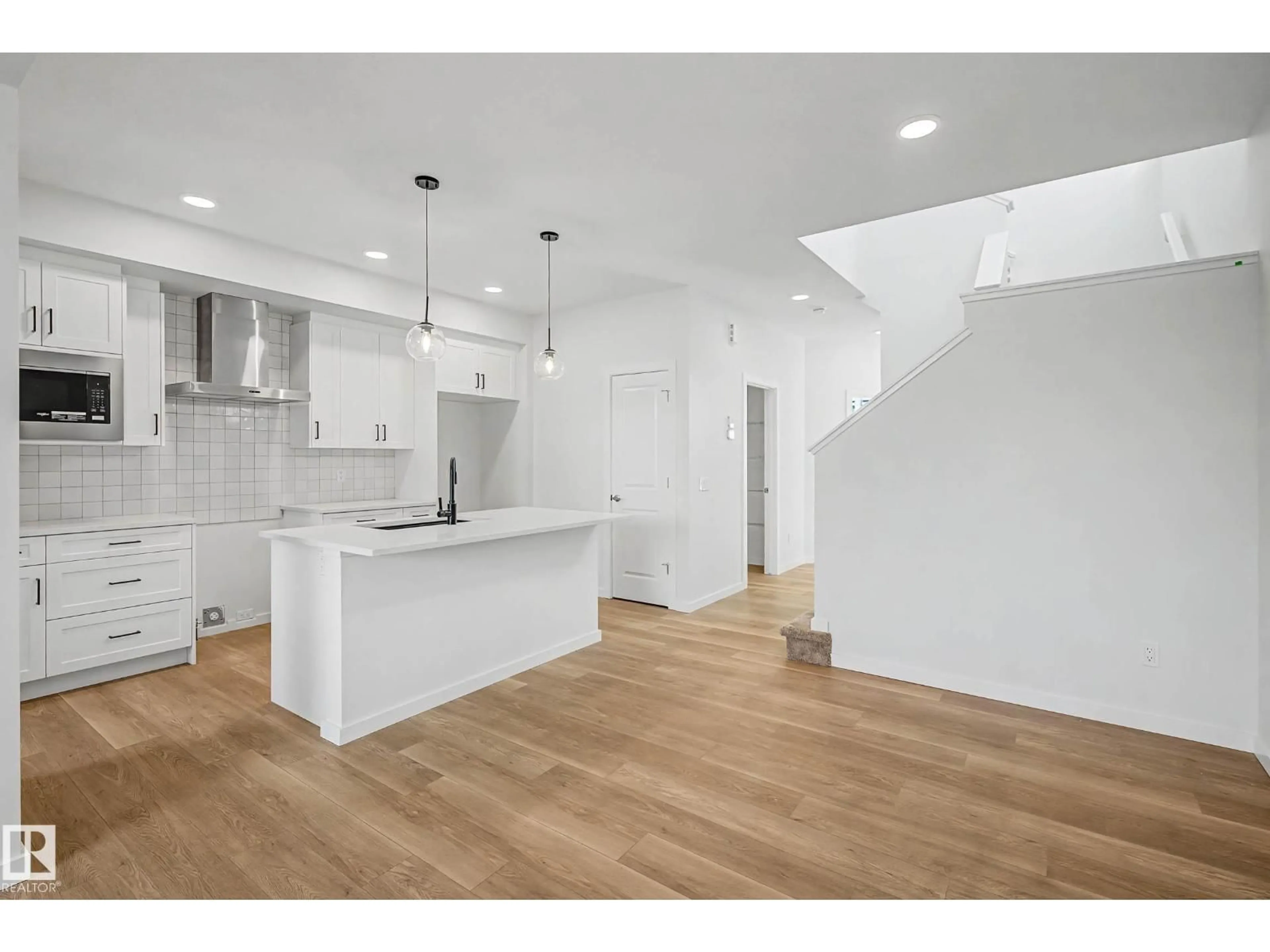 Open concept kitchen, unknown for 7126 51 AV, Beaumont Alberta T4X3E6