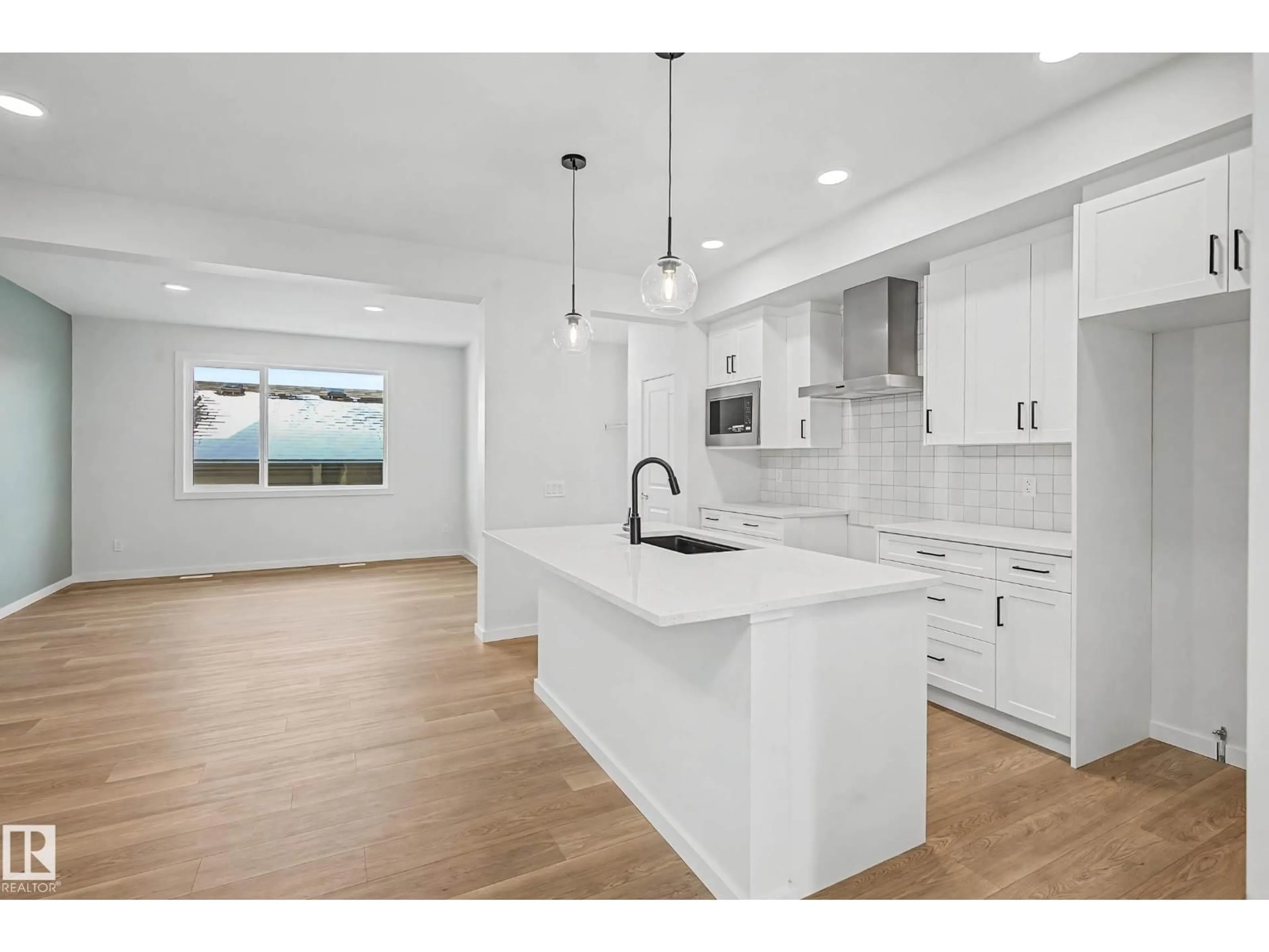 Open concept kitchen, ceramic/tile floor for 7126 51 AV, Beaumont Alberta T4X3E6