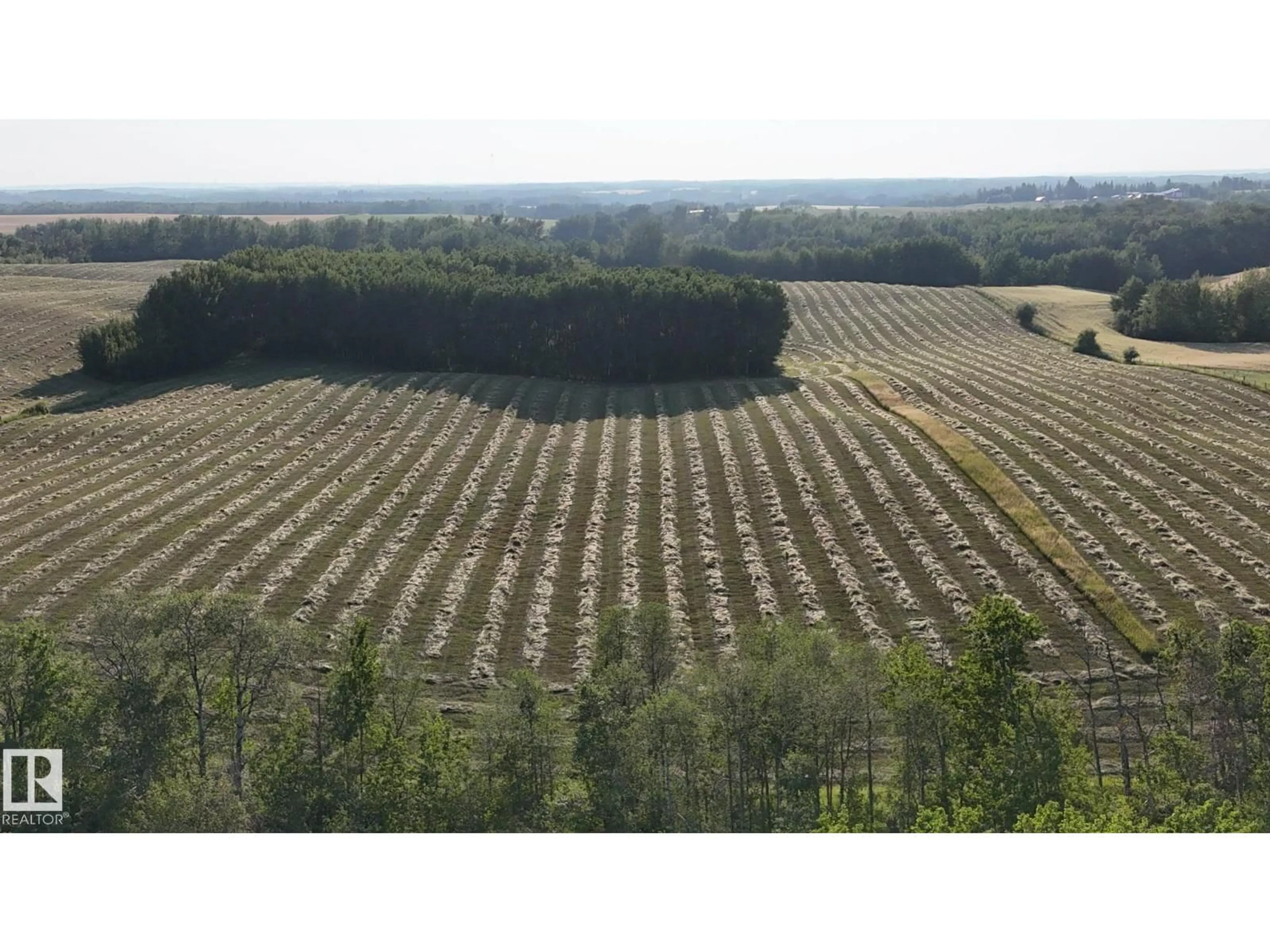 A pic from outside/outdoor area/front of a property/back of a property/a pic from drone, forest/trees view for 52306 RGE ROAD 22, Rural Parkland County Alberta T7Y2J2