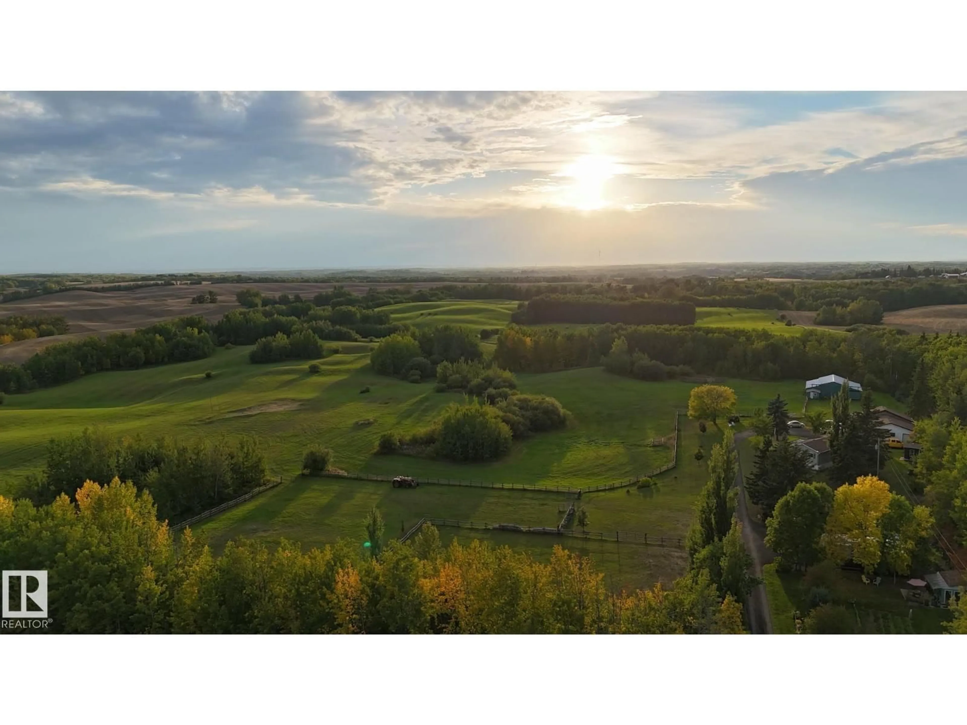 A pic from outside/outdoor area/front of a property/back of a property/a pic from drone, forest/trees view for 52306 RGE ROAD 22, Rural Parkland County Alberta T7Y2J2