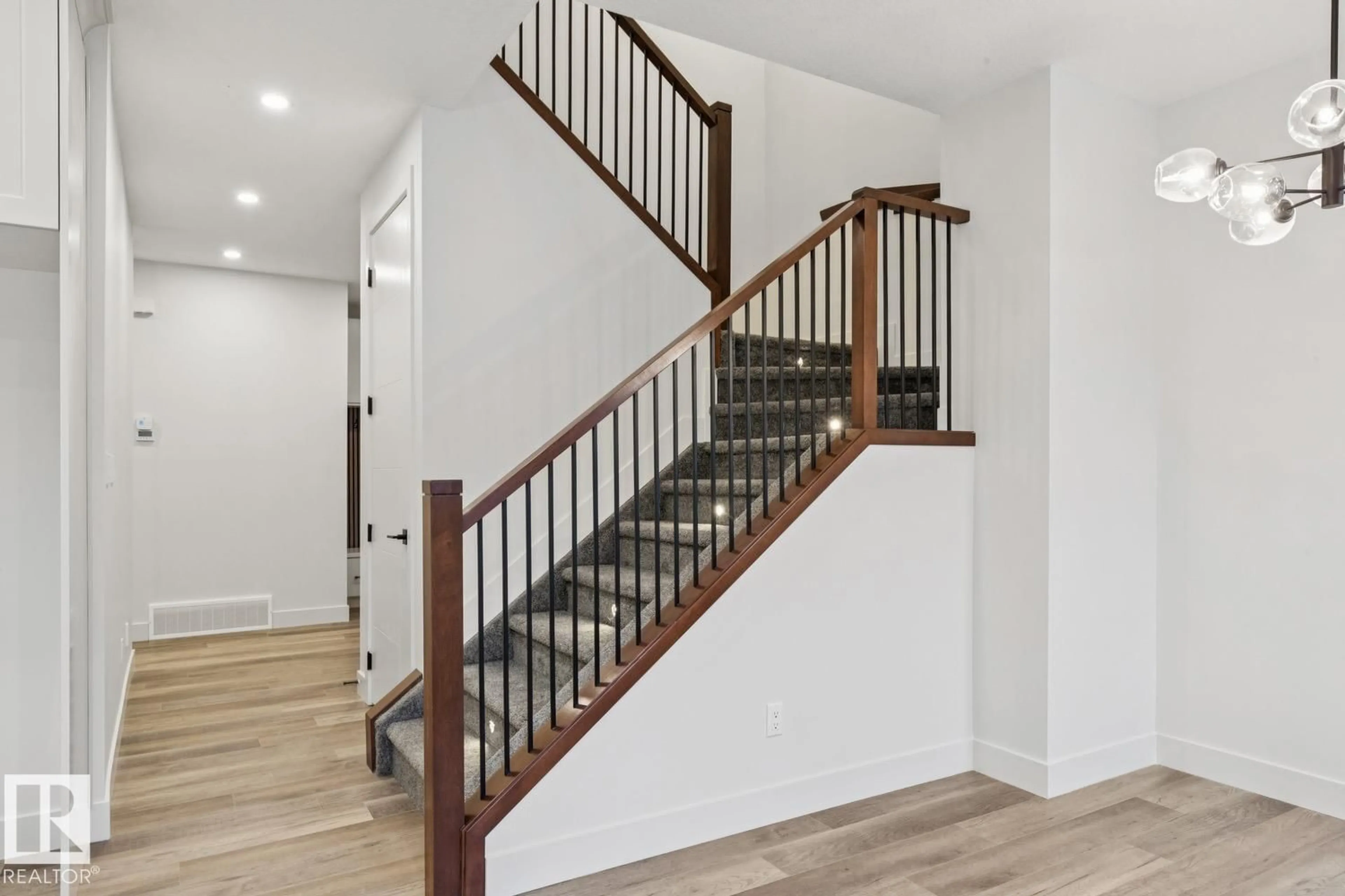 Stairs for 3603 42 AV, Beaumont Alberta T4X3A7