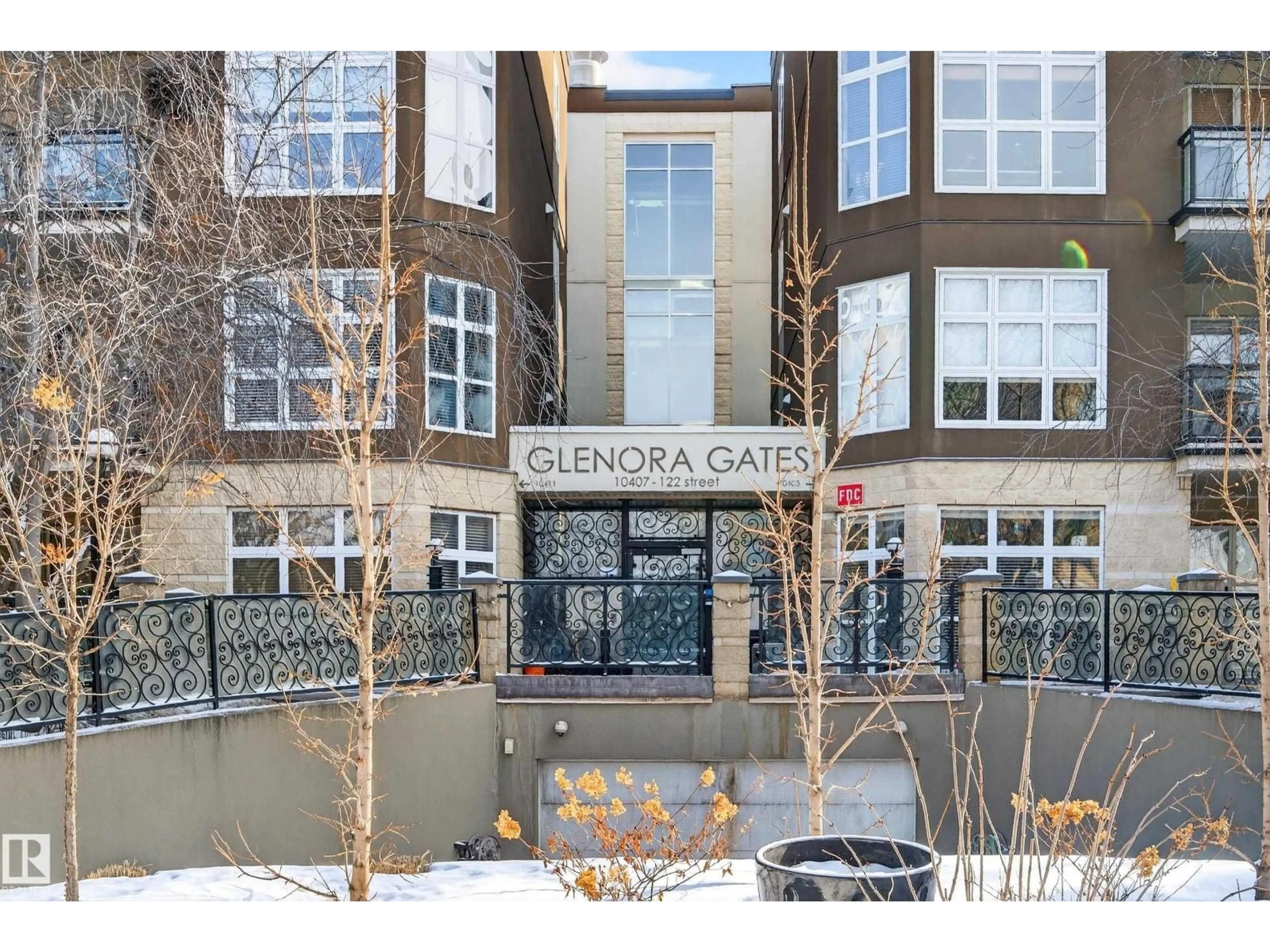 Indoor entryway for 10403 - 354 122 ST NW, Edmonton Alberta T5N4C1