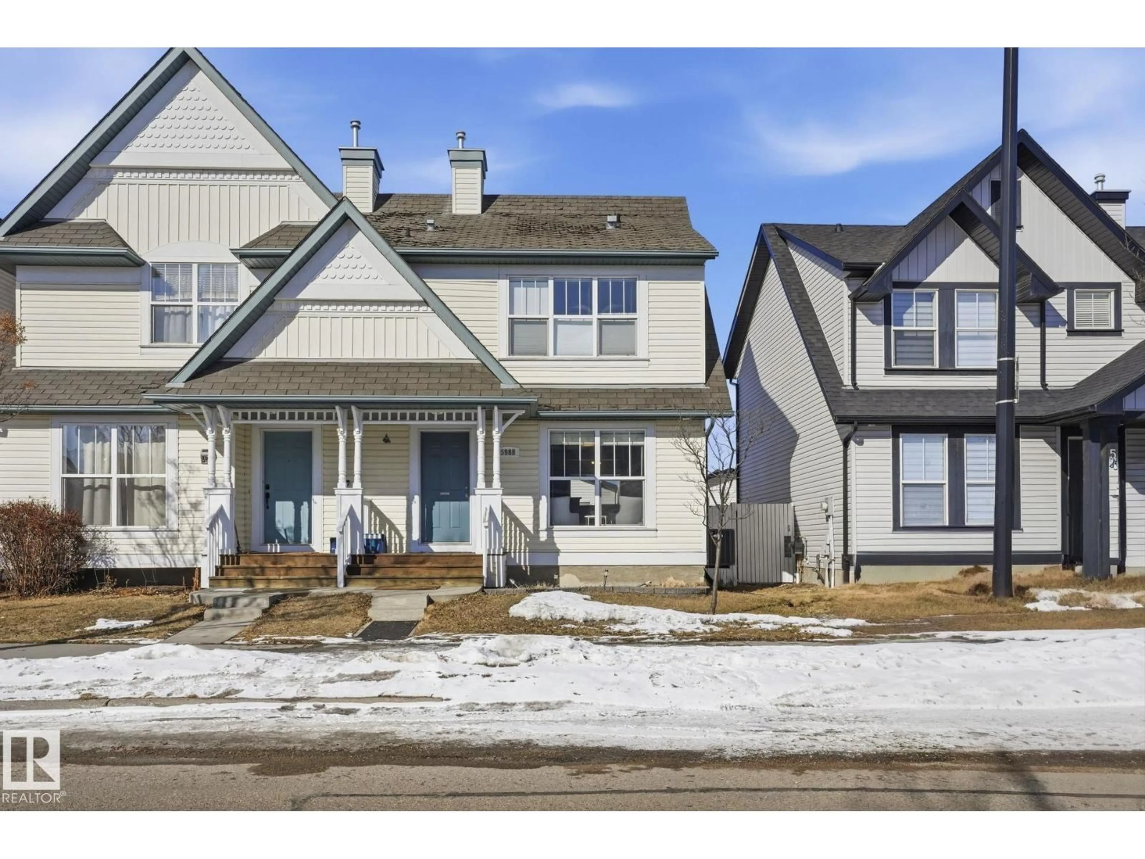 Home with vinyl exterior material, street for 5988 SOUTH TERWILLEGAR BV, Edmonton Alberta T6R0K4