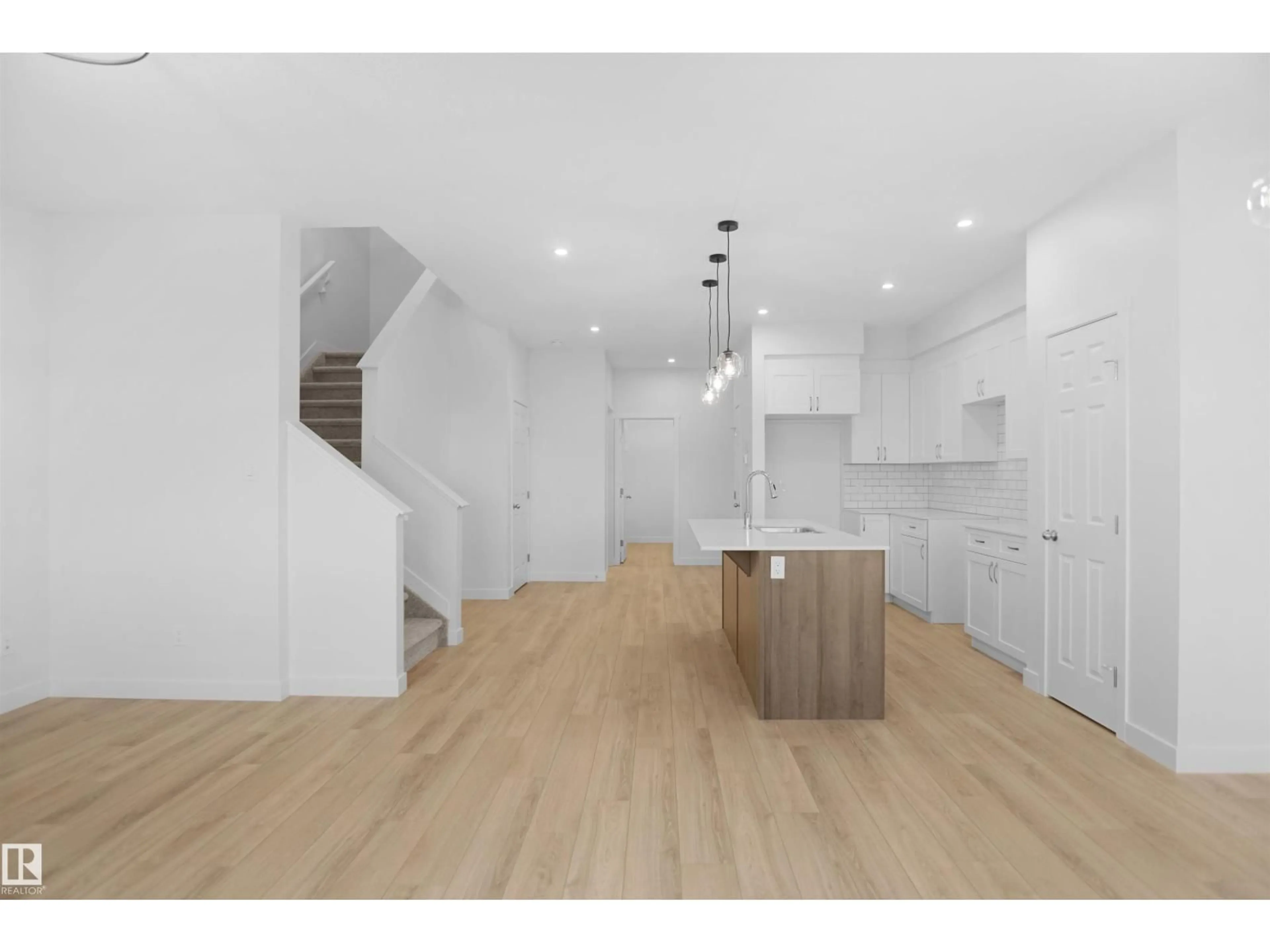 Unknown for NW - 2250 194A ST, Edmonton Alberta T6M1P9