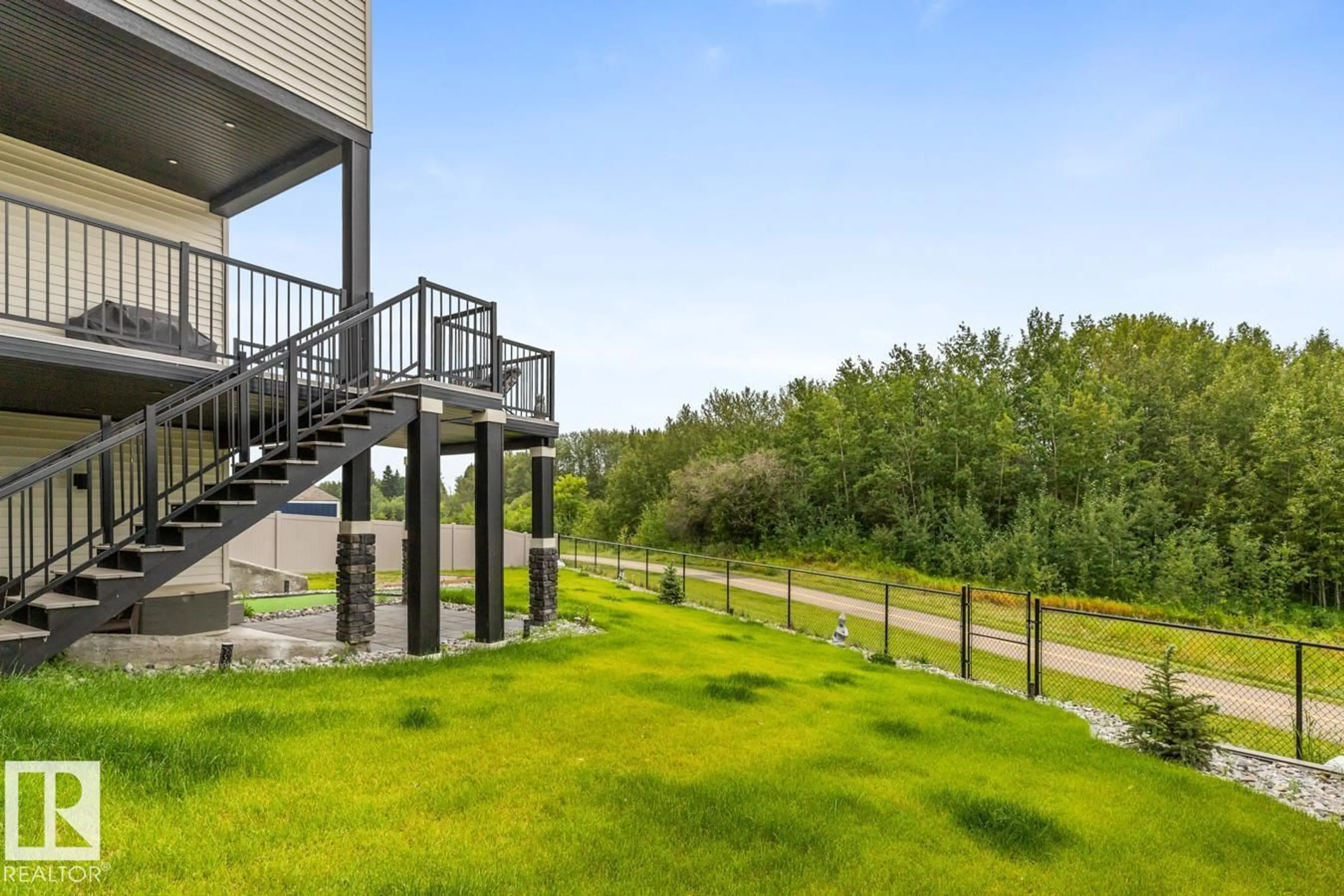 Unknown for 194 RANCHER RD, Ardrossan Alberta T8E0B4