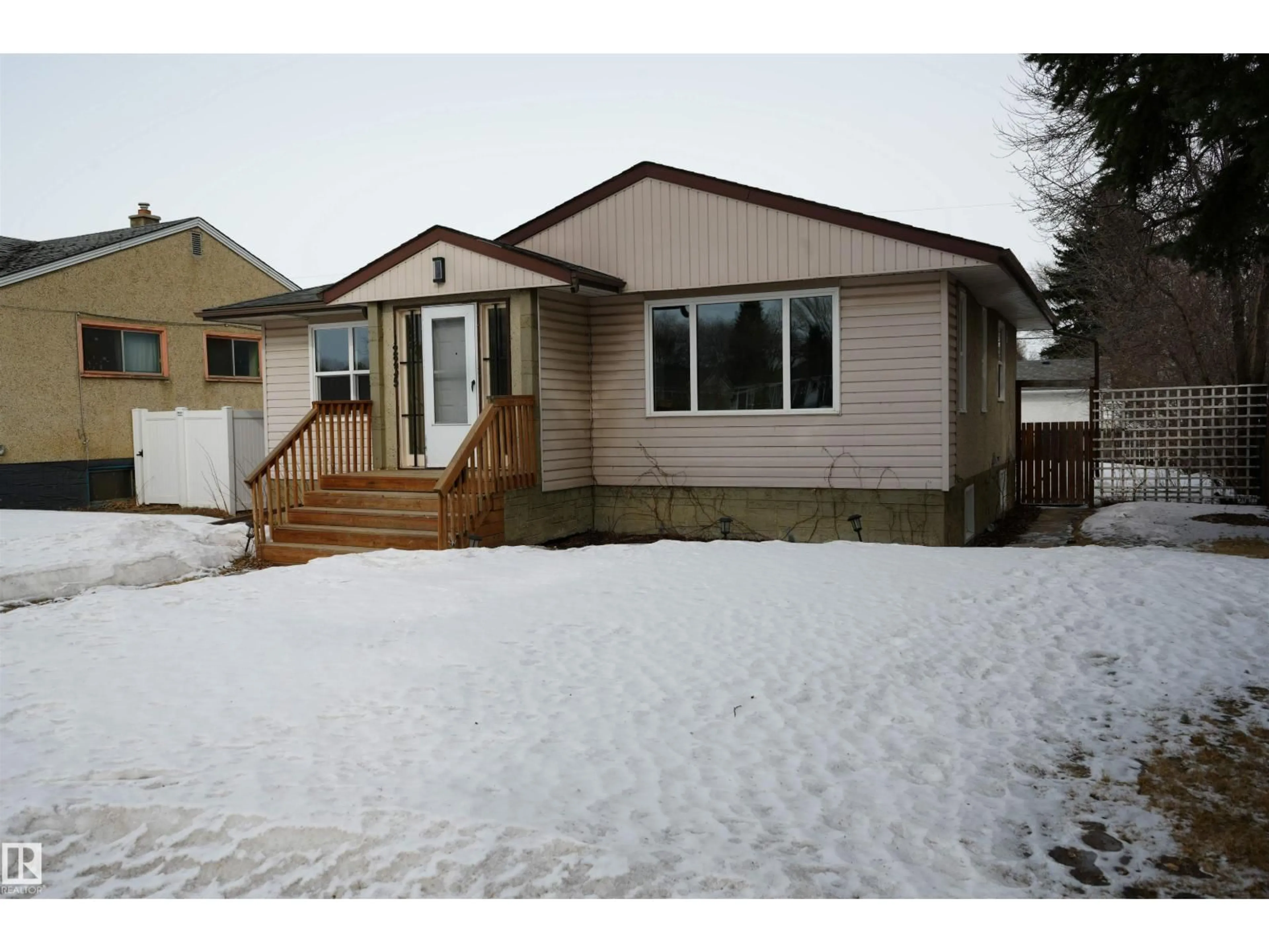 Unknown for 12235 ST ALBERT TR, Edmonton Alberta T5L4G7