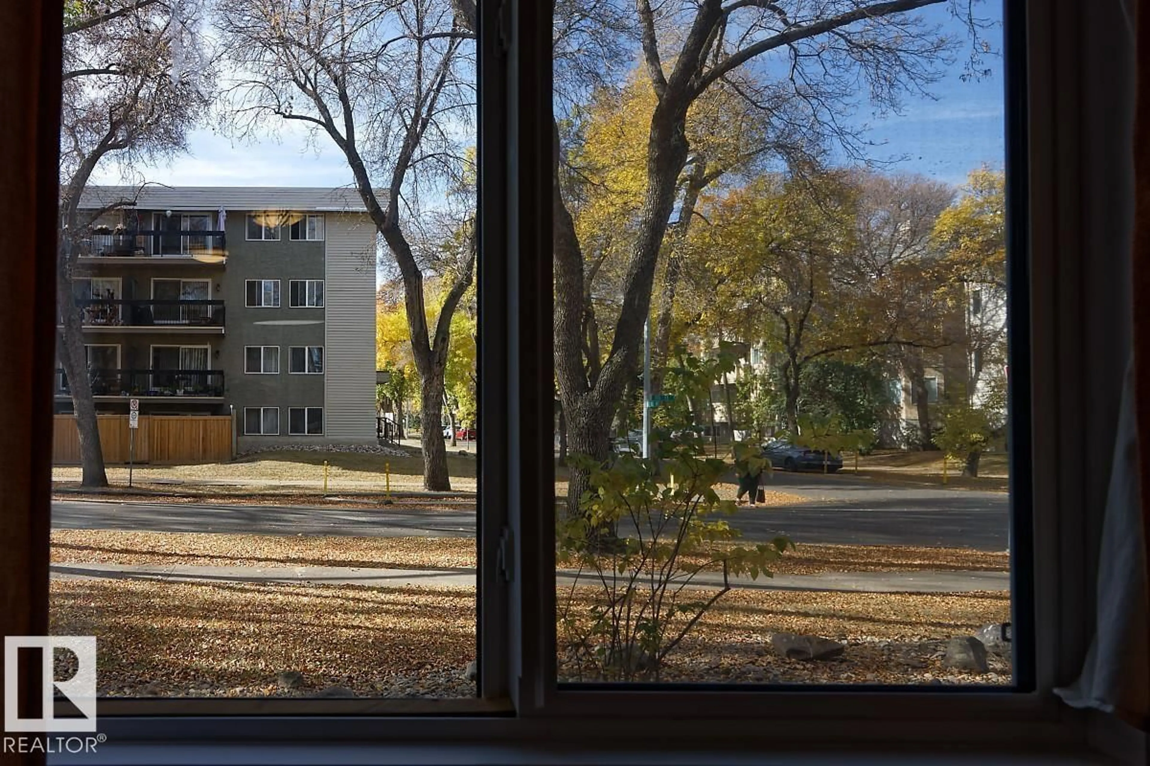 Balcony in the apartment, city buildings view from balcony for 11217 103 AV NW, Edmonton Alberta T5K2V9