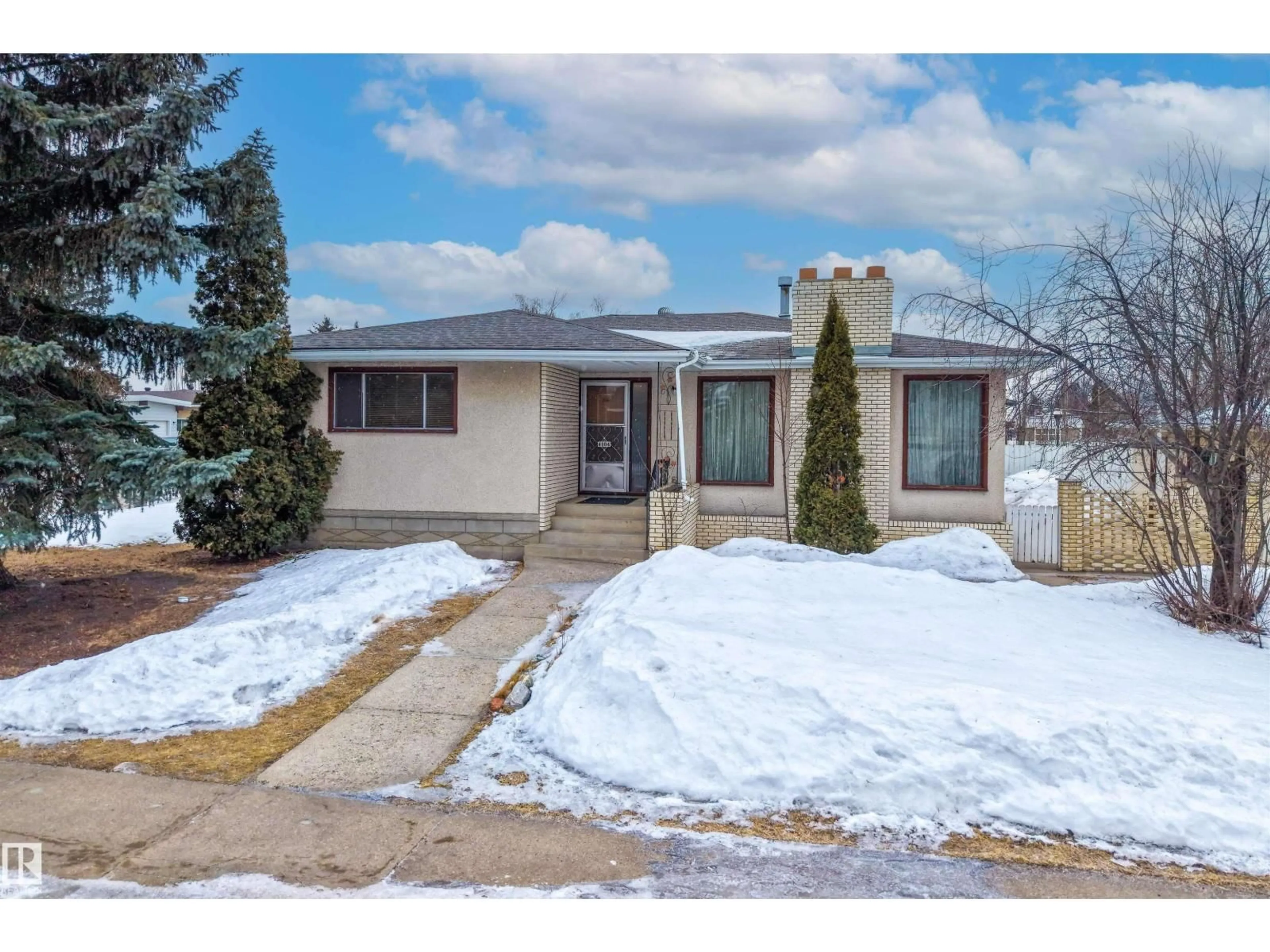 Unknown for 4104 109 ST NW, Edmonton Alberta T6J2P9